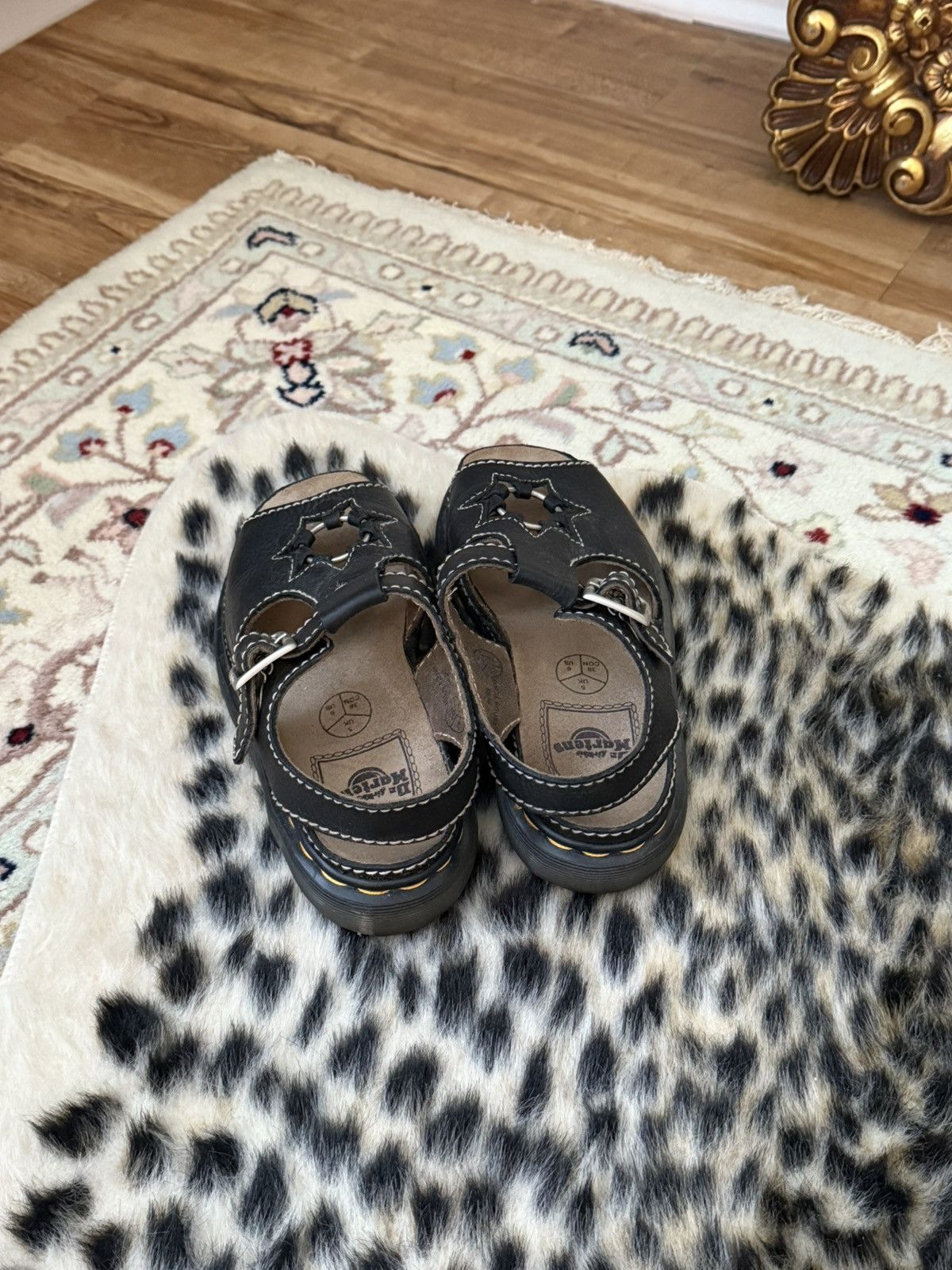 Dr. Martens Vintage doc martens ring cut out sun platforms Size US 6 / IT 36 - 4 Thumbnail