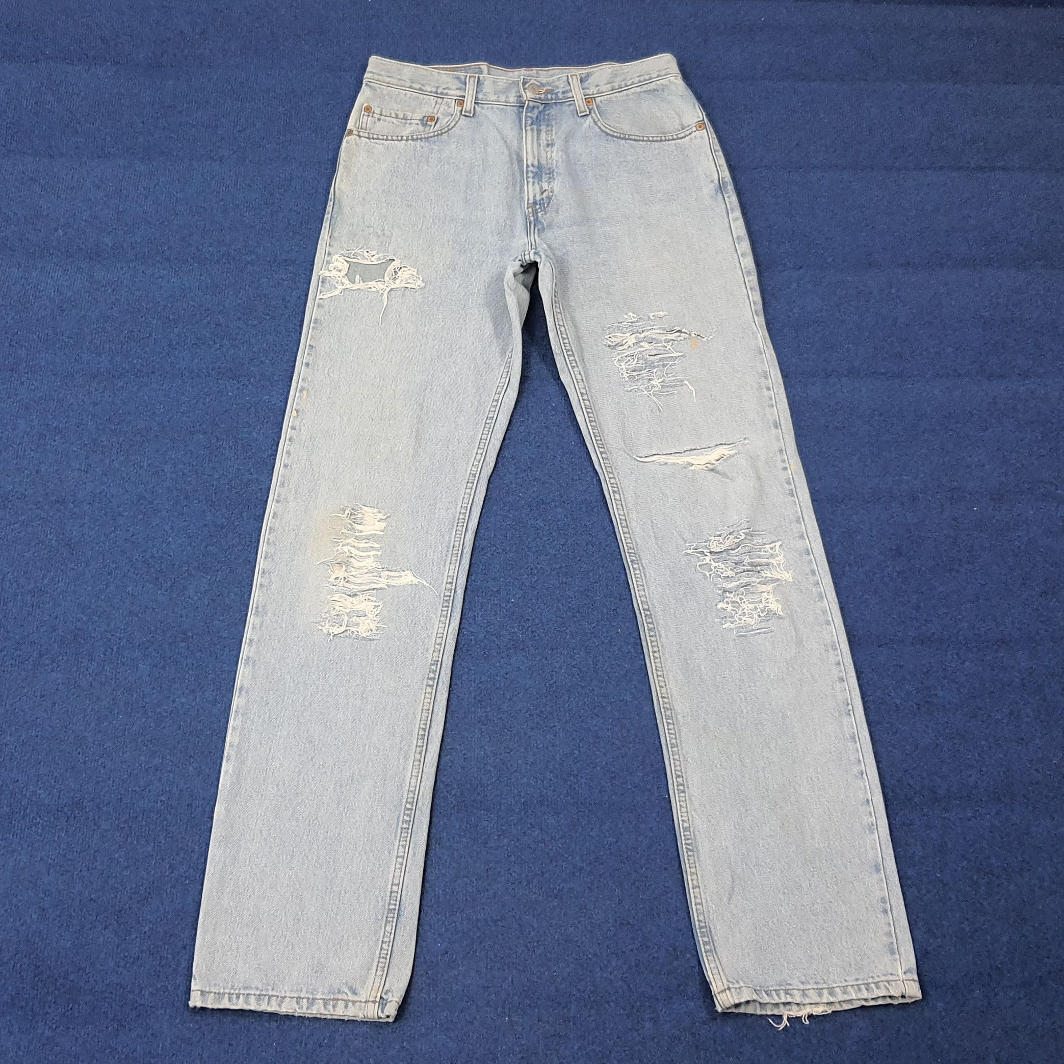Levi's Vintage Levi's 505 Distressed Jeans C272N28 Size US 32 / EU 48 - 1 Thumbnail