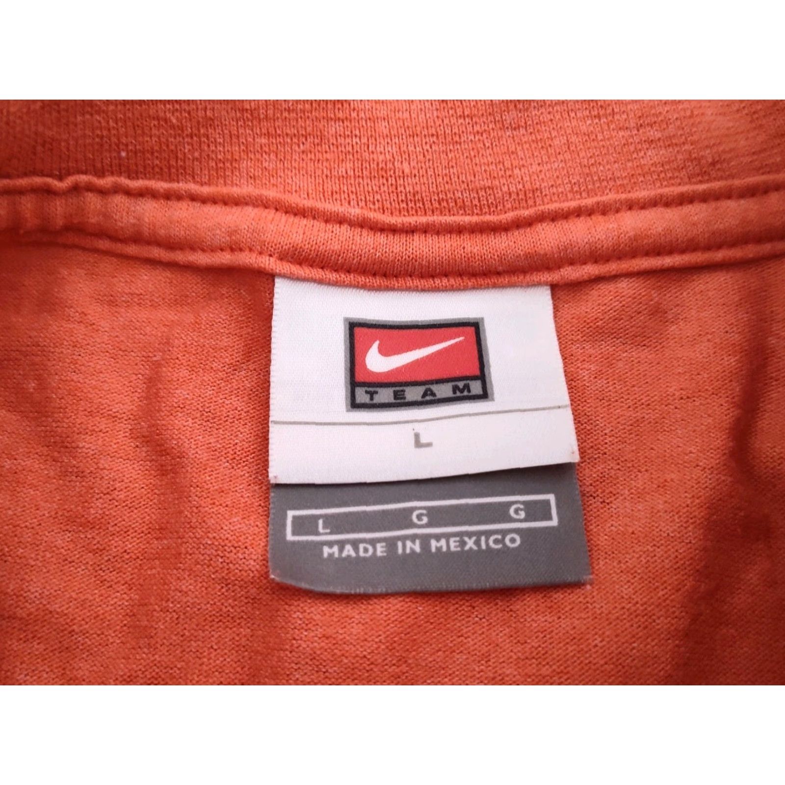 Nike VINTAGE Nike MLB Detroit Tigers Baseball T-Shirt Men’s Large Orange Short Sleeve Crew Neck Cotton Logo 2000s Sports Size US L / EU 52-54 / 3 - 5 Thumbnail