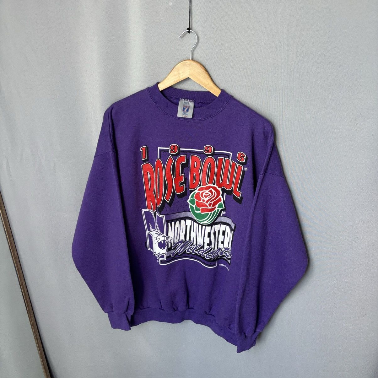 Vintage Northwestern Rose Bowl 1996 sweatshirt vintage rare xl Size US XL / EU 56 / 4 - 1 Thumbnail