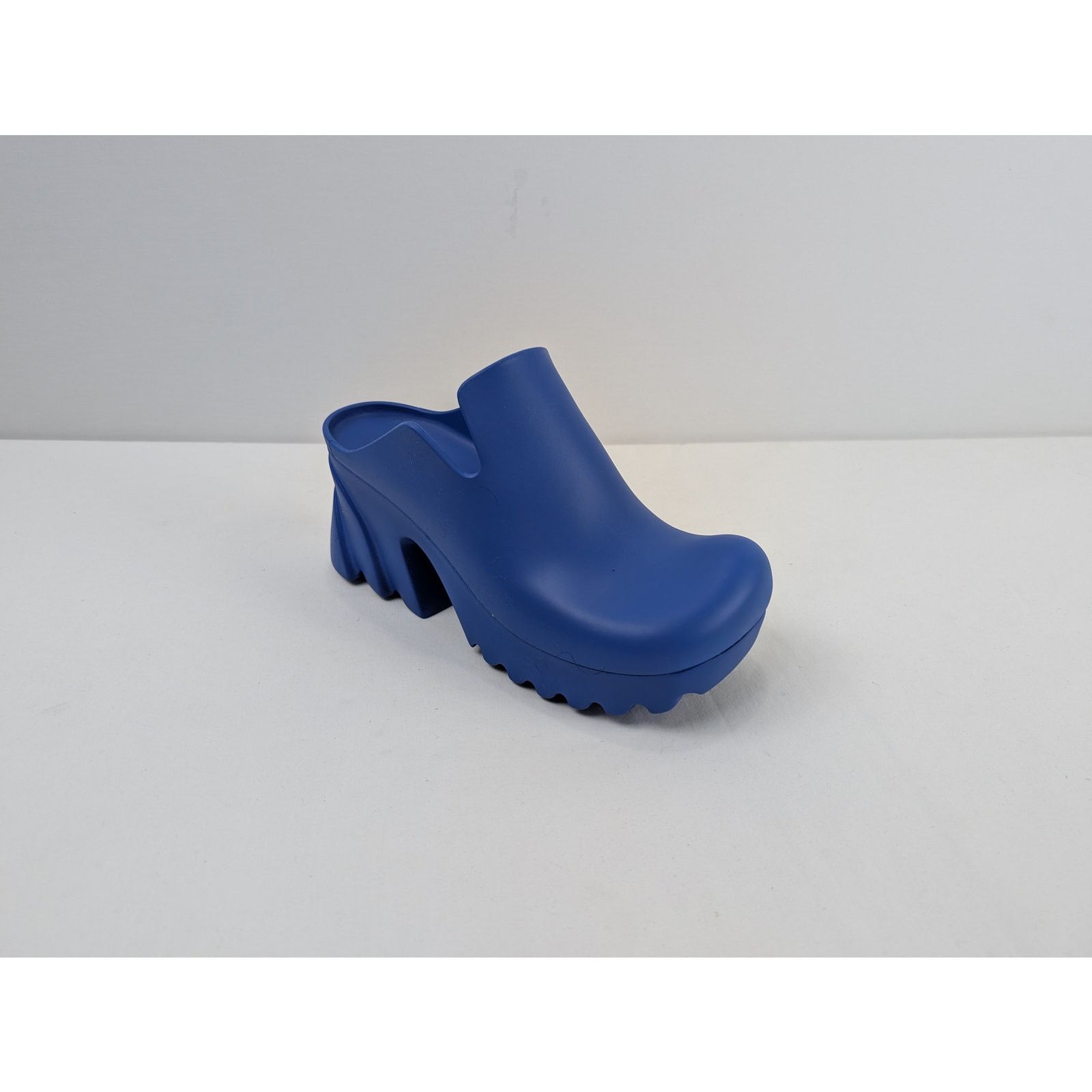 Bottega Veneta o1rshd1 Gel Rubber Pump Micro Rubber Boots in Cobalt Size US 9 / IT 39 - 3 Thumbnail