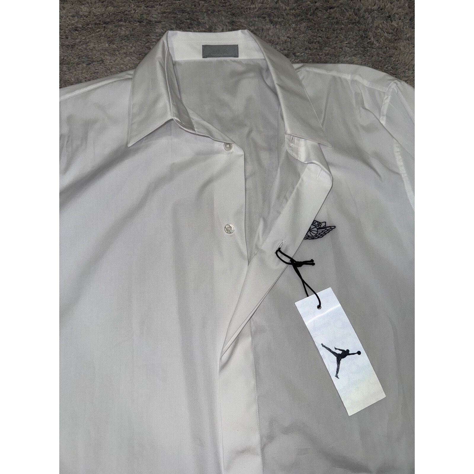 Dior Air Dior Jordan Wing Basketball White Logo Long Sleeve Size US M / EU 48-50 / 2 - 10 Thumbnail