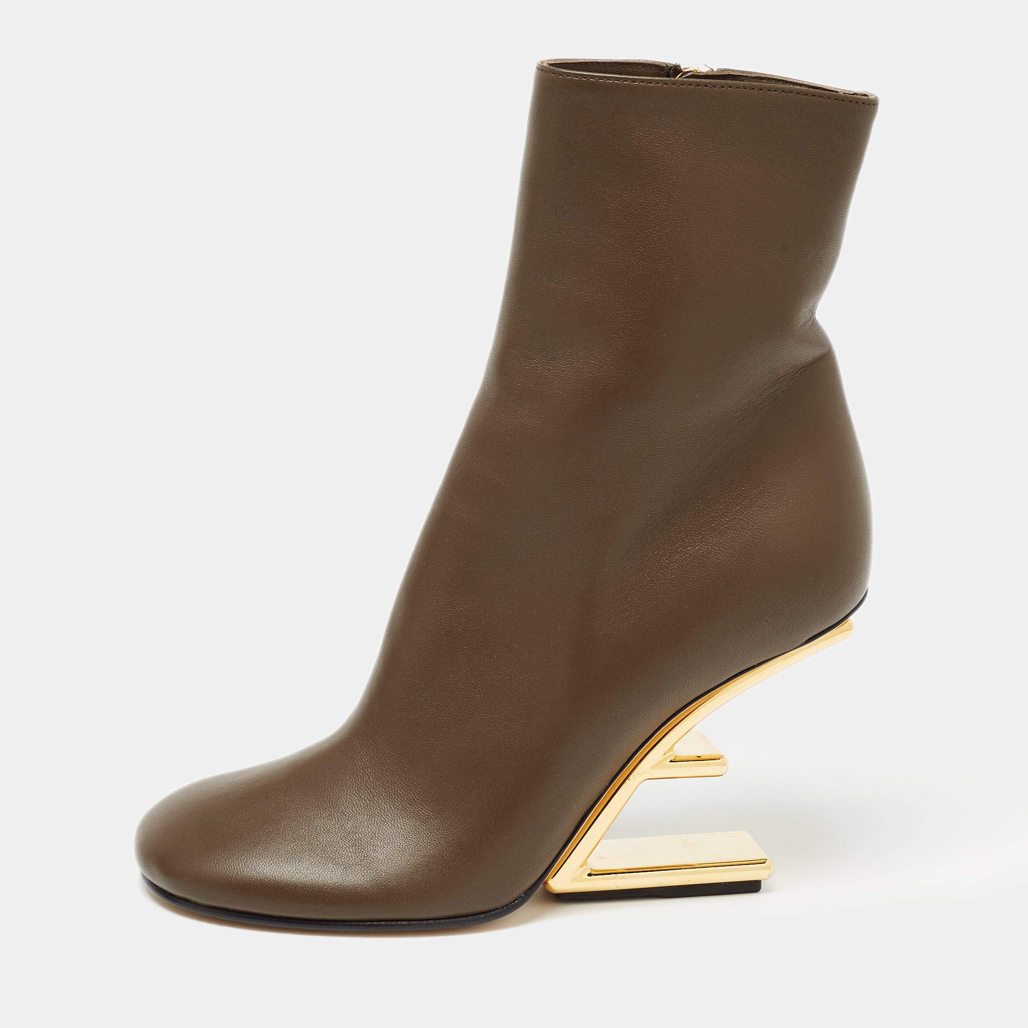Fendi o1loc1c0824 Boot in Coffee Size US 9 / IT 39 - 1 Thumbnail