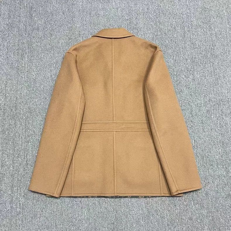 Louis Vuitton Louis Vuitton Camel reversible camouflage cashmere coat Size US L / EU 52-54 / 3 - 2 Thumbnail