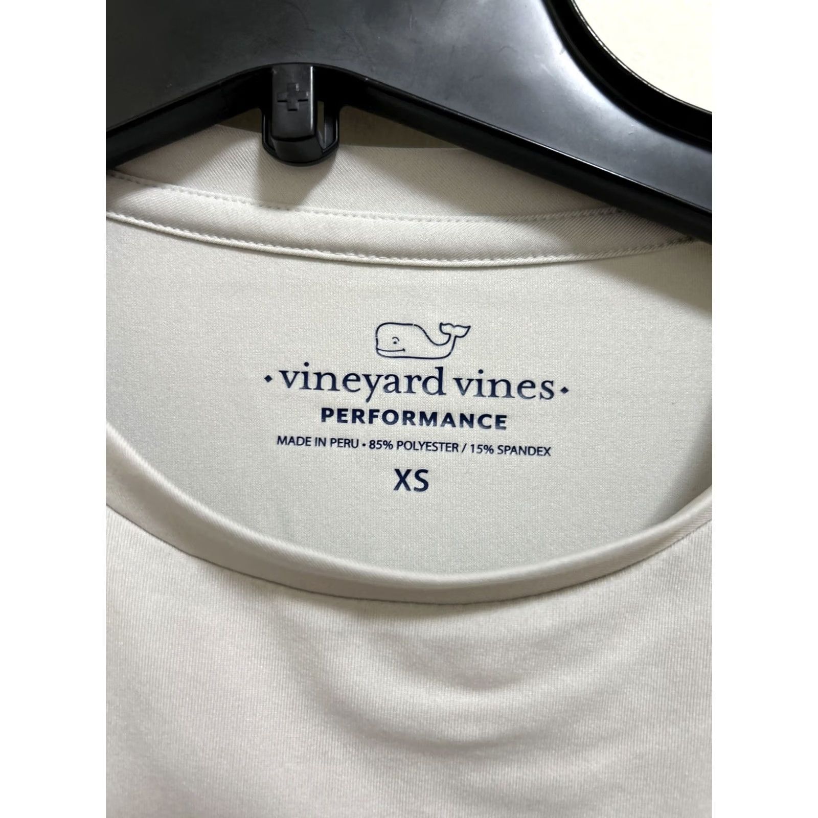 Vineyard Vines Vineyard Vines Performance Shirt Mens XS Long Sleeve Gray Crew Neck Printed? No—Solid Pattern, Breathable, Stretch, Tagless, Polyester Spandex, Per u Size US XS / EU 42 / 0 - 5 Thumbnail