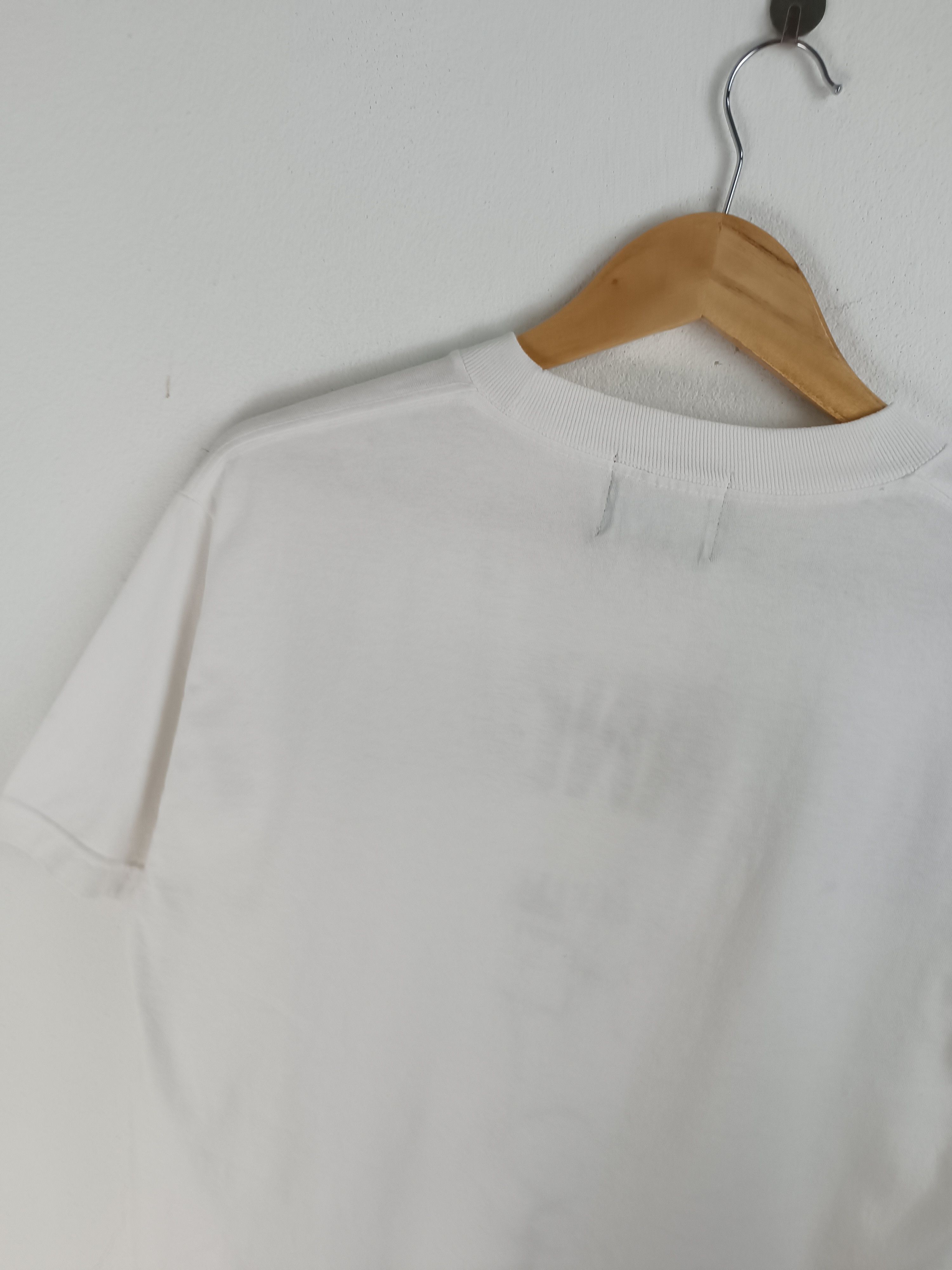 Band Tees VINTAGE 2000s HI-STANDARD GROW UP MILO DESCENDENTS PUNK TEE Size US M / EU 48-50 / 2 - 17 Thumbnail