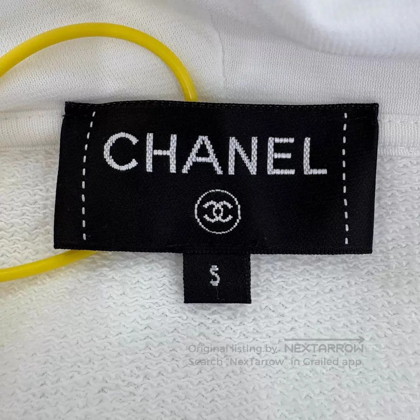 Chanel White Zip. Size US S / EU 44-46 / 1 - 3 Thumbnail
