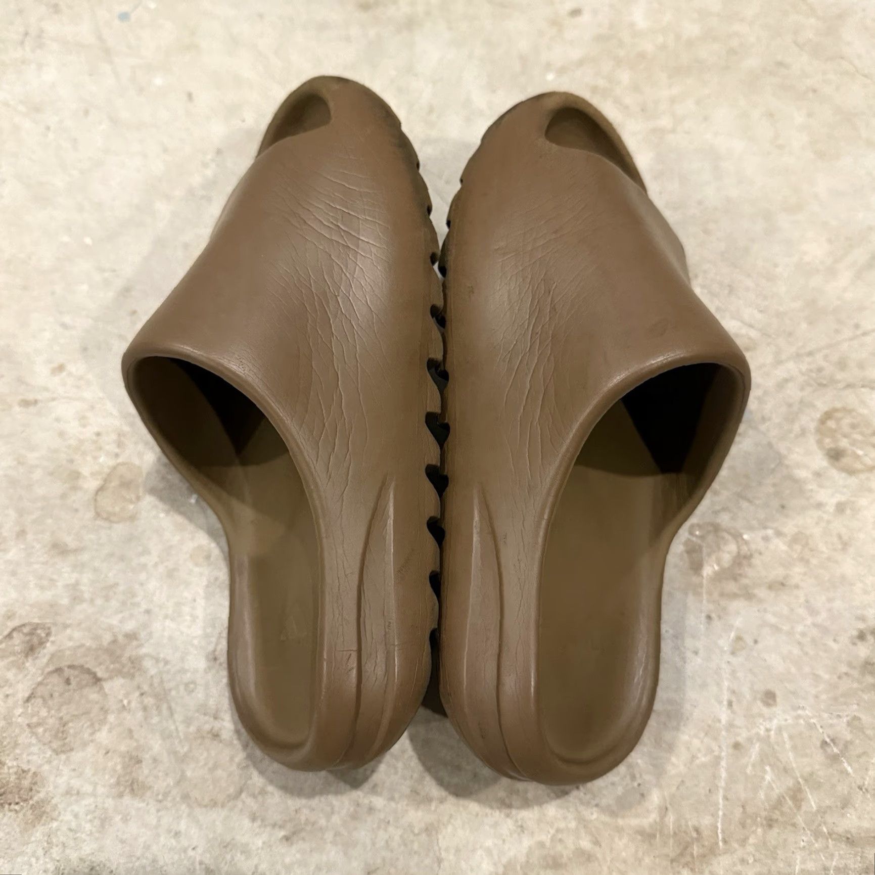Adidas Adidas Yeezy Slide Flax Size 5 Brown Used Men Shoes Slide Cushion Breathable Lightweight Foam Insole 2024 Limited Edition FZ5896 Size US 5 / EU 37 - 7 Thumbnail