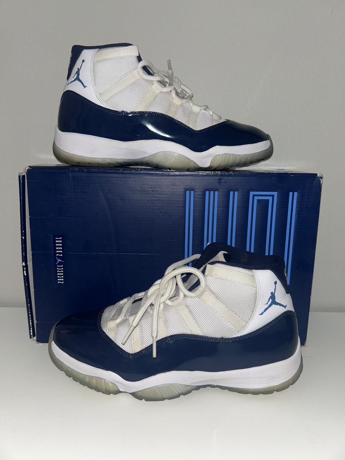 Jordan Brand Jordan 11 win like 82 size 11 Size US 11 / EU 44 - 2 Thumbnail