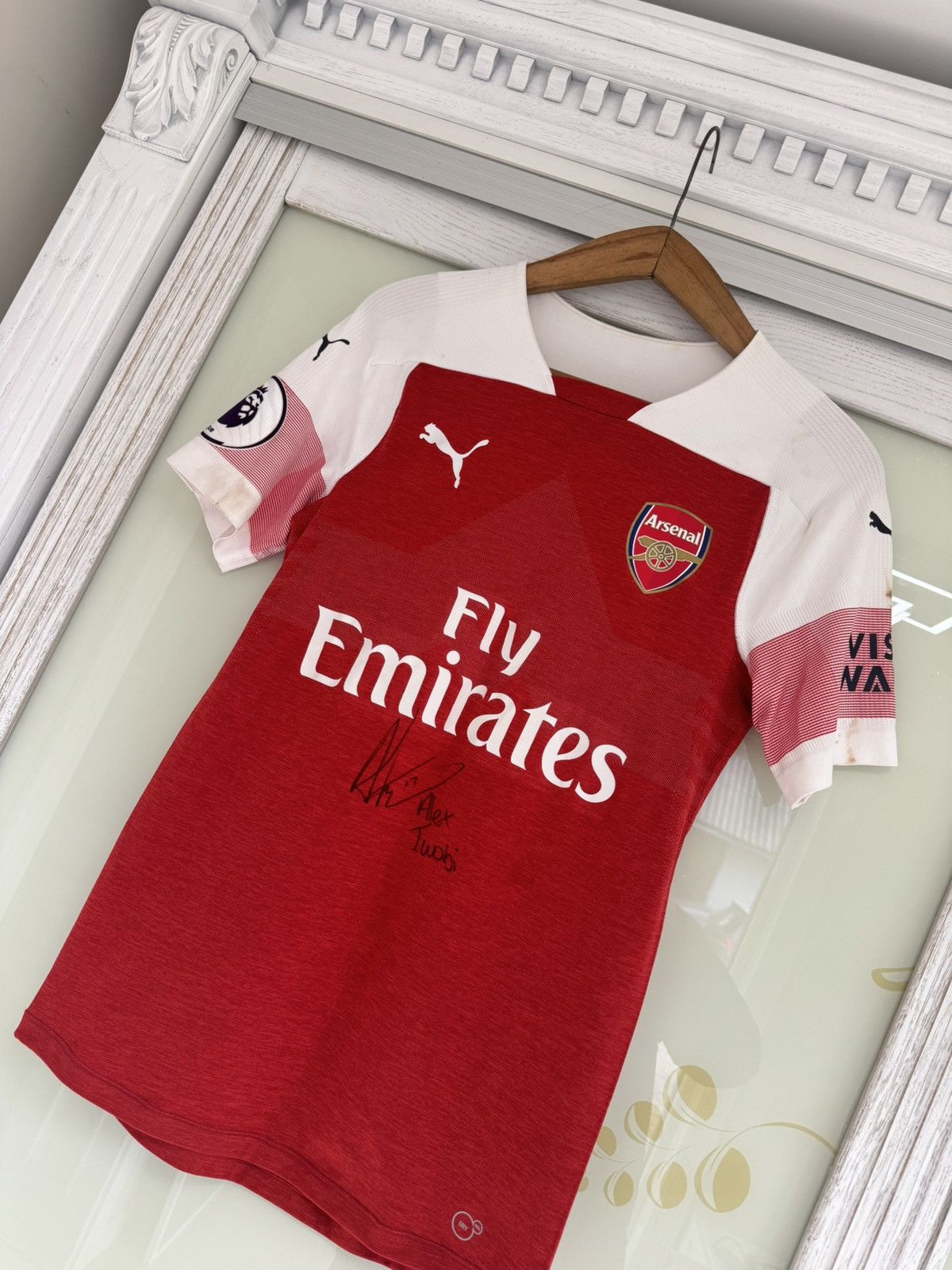 Puma Iwobi Arsenal 2018-2019 Signed Match Worn Home Soccer Jersey Size US L / EU 52-54 / 3 - 3 Thumbnail