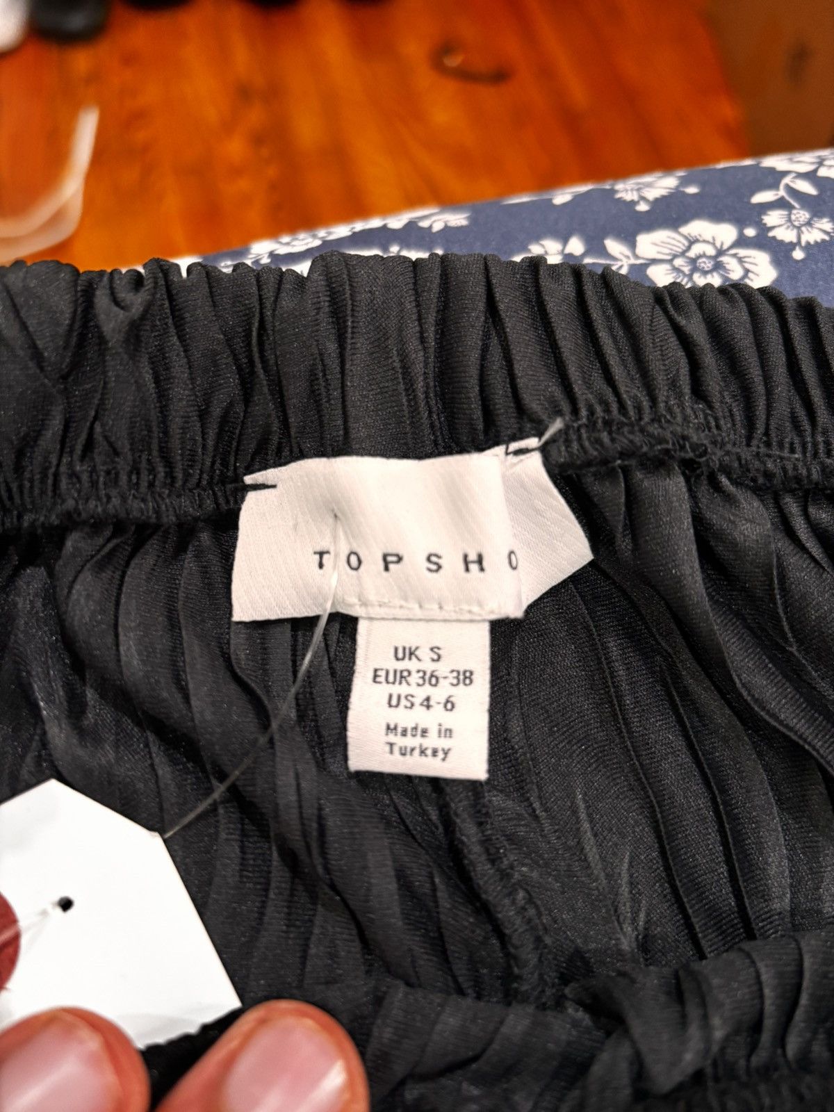 Topshop Black Topshop pleated wide leg trousers Size 28" / US 6 / IT 42 - 3 Thumbnail