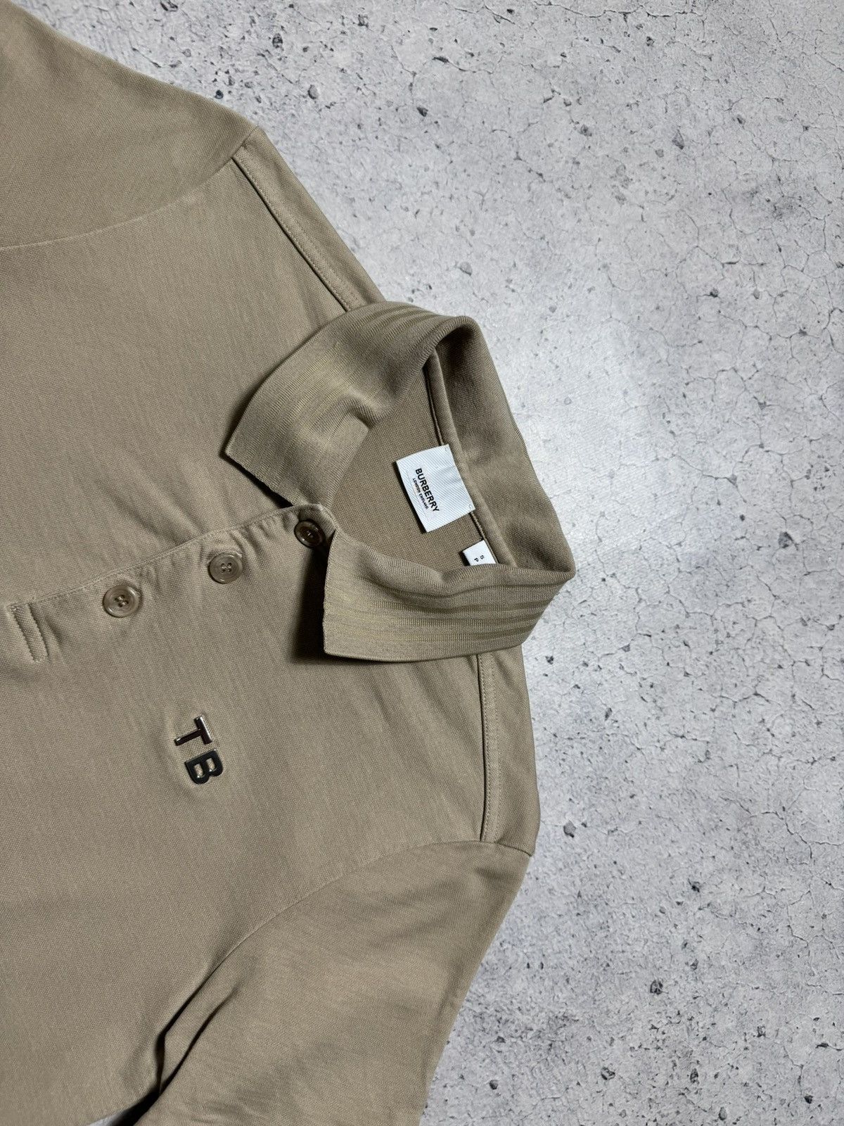 Burberry Burberry Luxury Polo Shirt Beige Size S Size US S / EU 44-46 / 1 - 5 Thumbnail