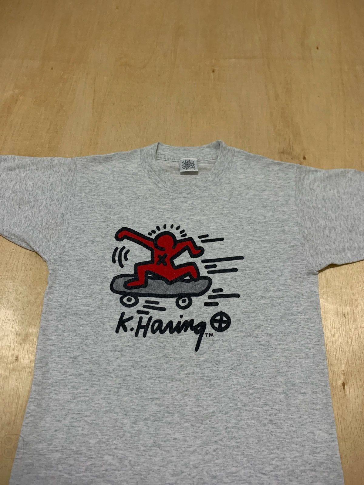 Keith Haring × Vintage Vintage 90s Keith Haring Tshirt Size L / US 10 / IT 46 - 2 Thumbnail
