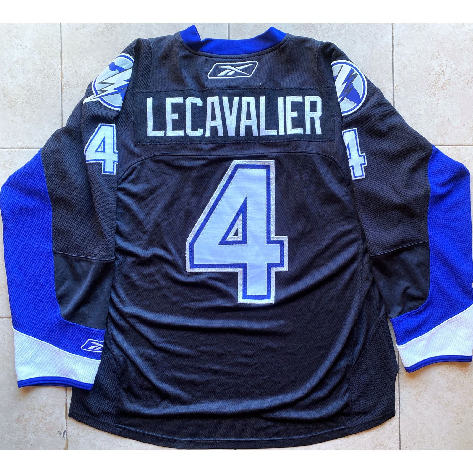 NHL × Reebok LeCAVALIER 4 Tampa Bay Lightning 2000s RBK jersey XL NHL vtg Size US XL / EU 56 / 4 - 2 Thumbnail