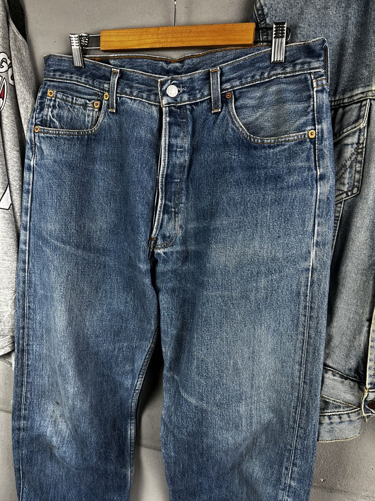 Levi's Levis 501 denim pants size 36-34 Size US 36 / EU 52 - 2 Thumbnail