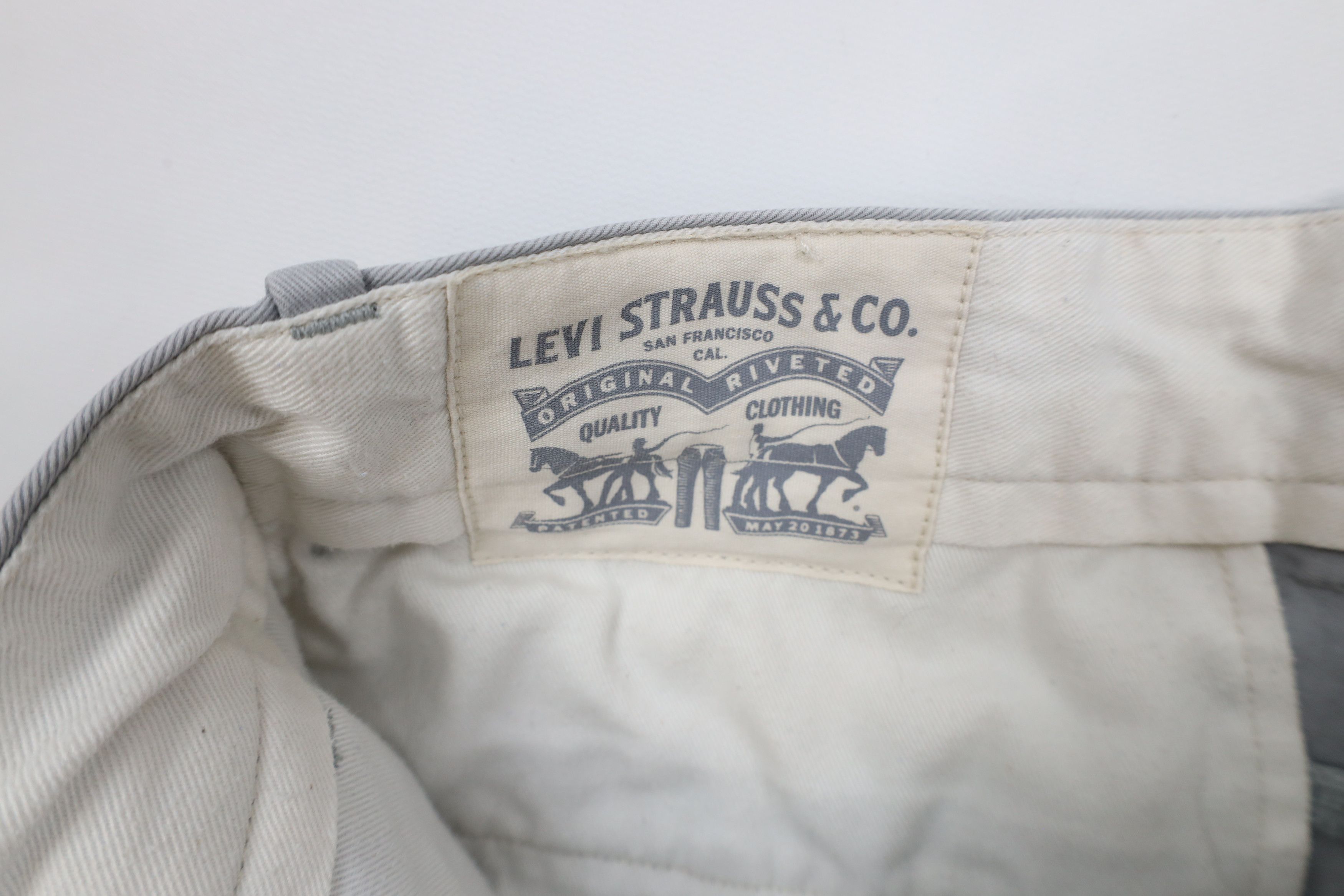 Levi's × Vintage Vintage Y2K Levis Straight Leg Chino Pants Gray Cotton Size US 32 / EU 48 - 7 Thumbnail
