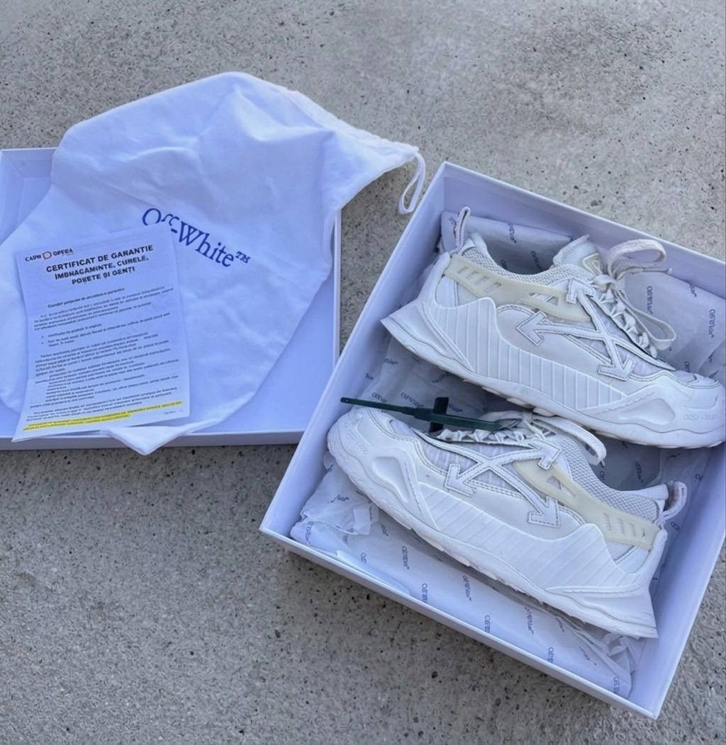 Off-White Off-White ODSY-1000 Size US 6.5 / EU 39-40 - 1 Thumbnail