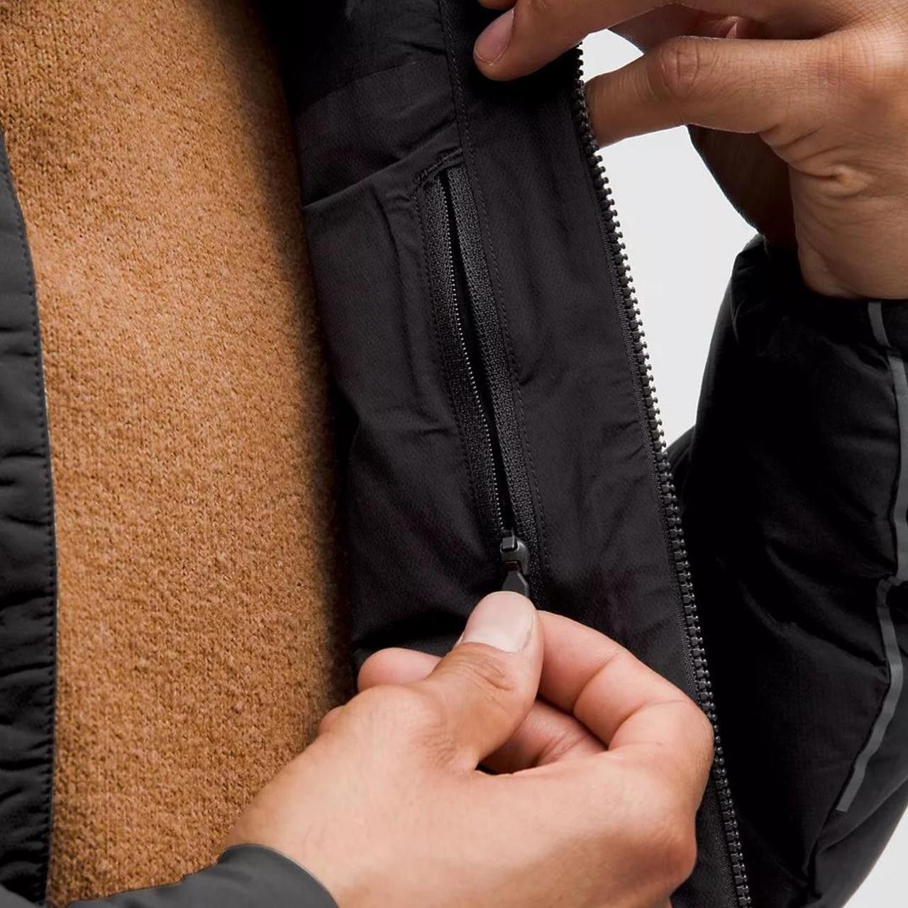 Lululemon Lululemon Men's Black Jacket Size US S / EU 44-46 / 1 - 5 Thumbnail