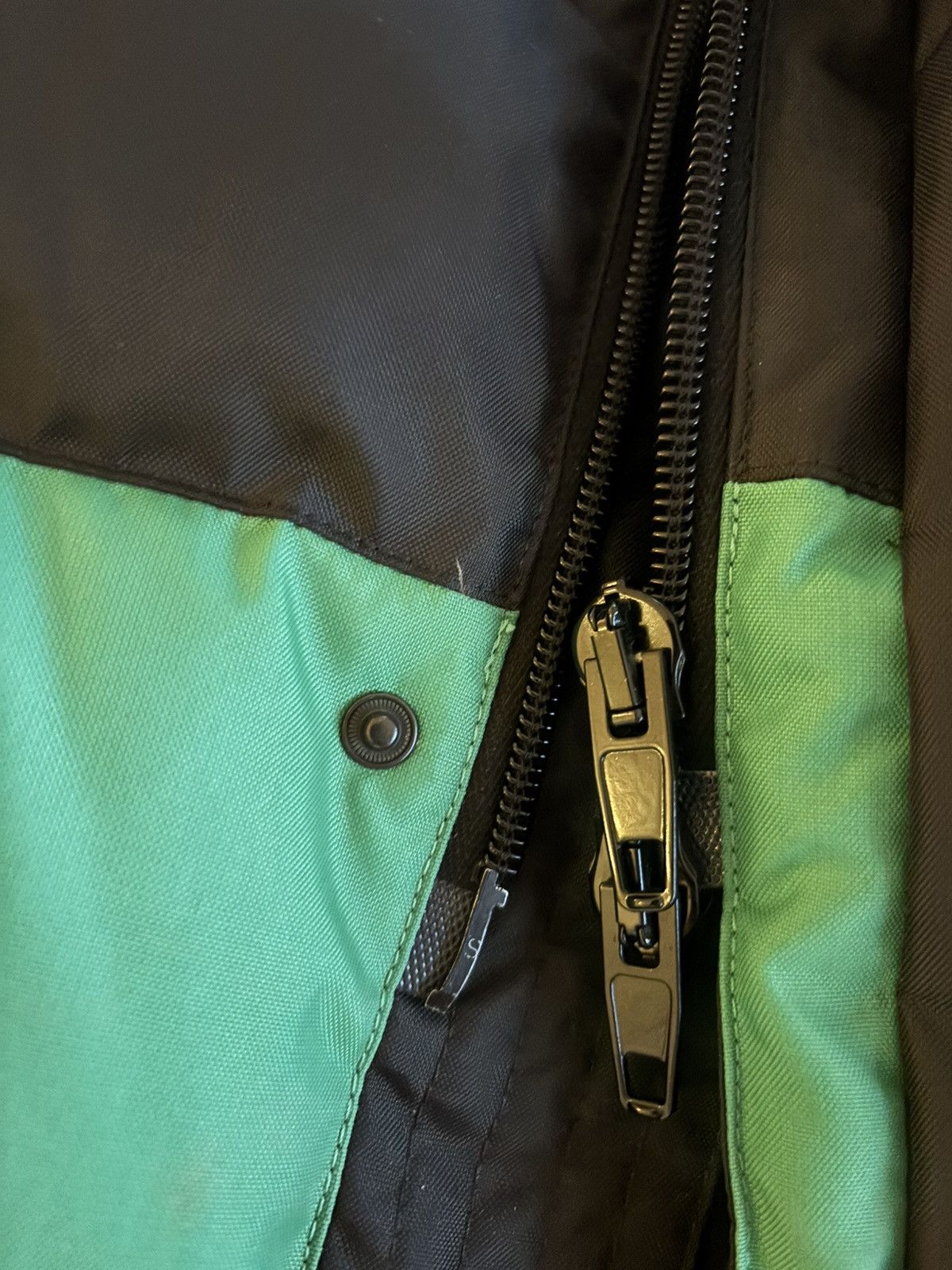 Balenciaga Balenciaga Oversized Puffer Jacket AW18 Size US S / EU 44-46 / 1 - 14 Thumbnail