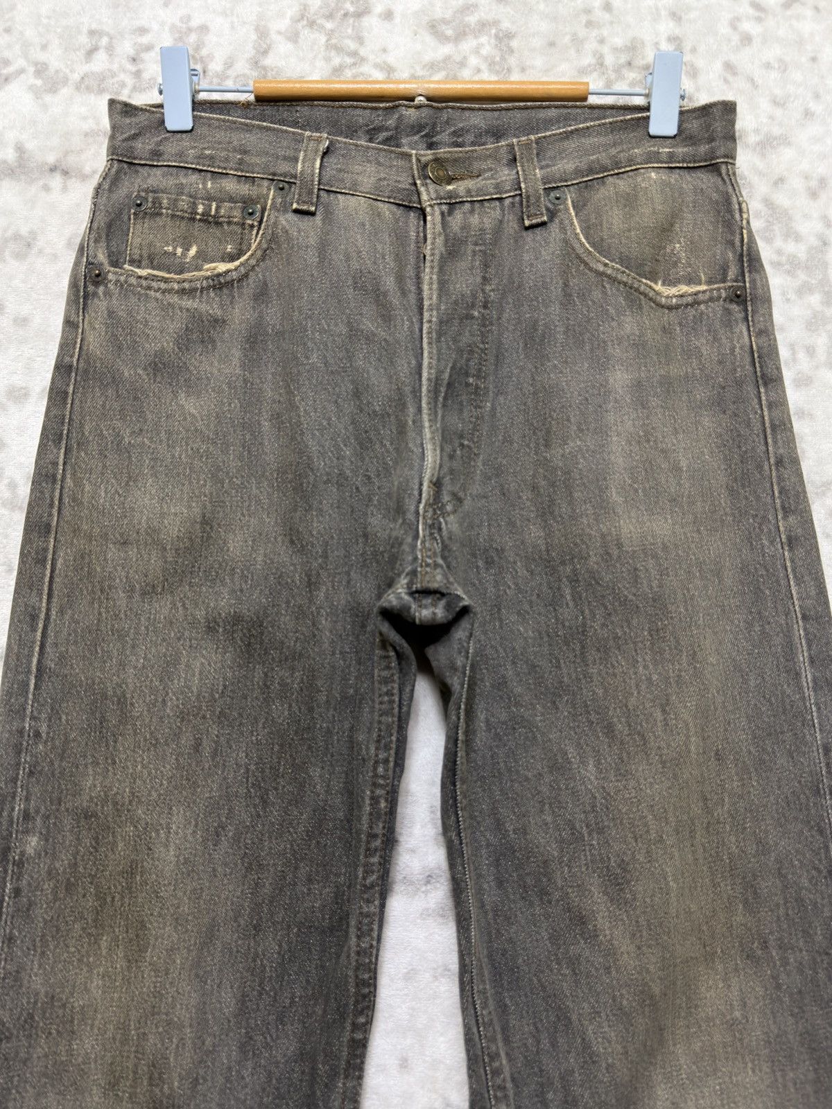 Levi's Vintage Levi's 501 Red Tab Grey Fly Button Distressed Jeans Size US 29 - 3 Thumbnail