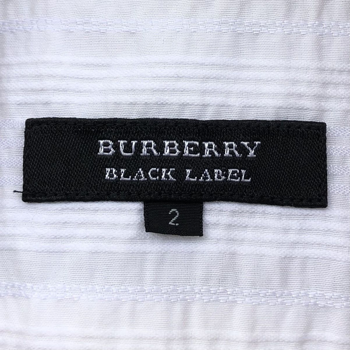 Burberry Burberry Checked Embroidery Logo Stretchable Short Sleeve Size US M / EU 48-50 / 2 - 11 Thumbnail