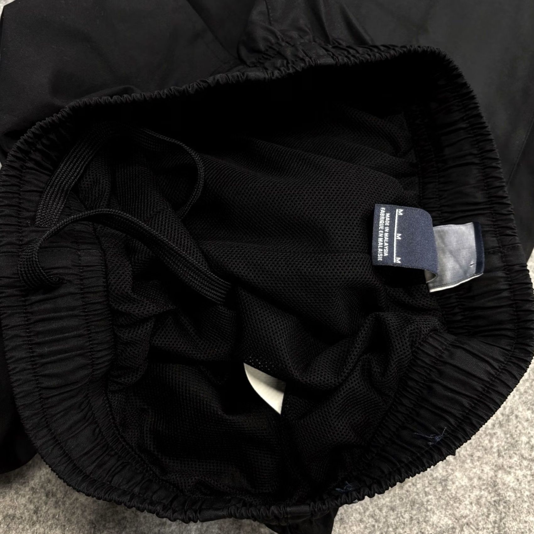 Nike Nike Track Pants Mens Medium Black Straight Leg Vgc Size US 31 - 6 Thumbnail