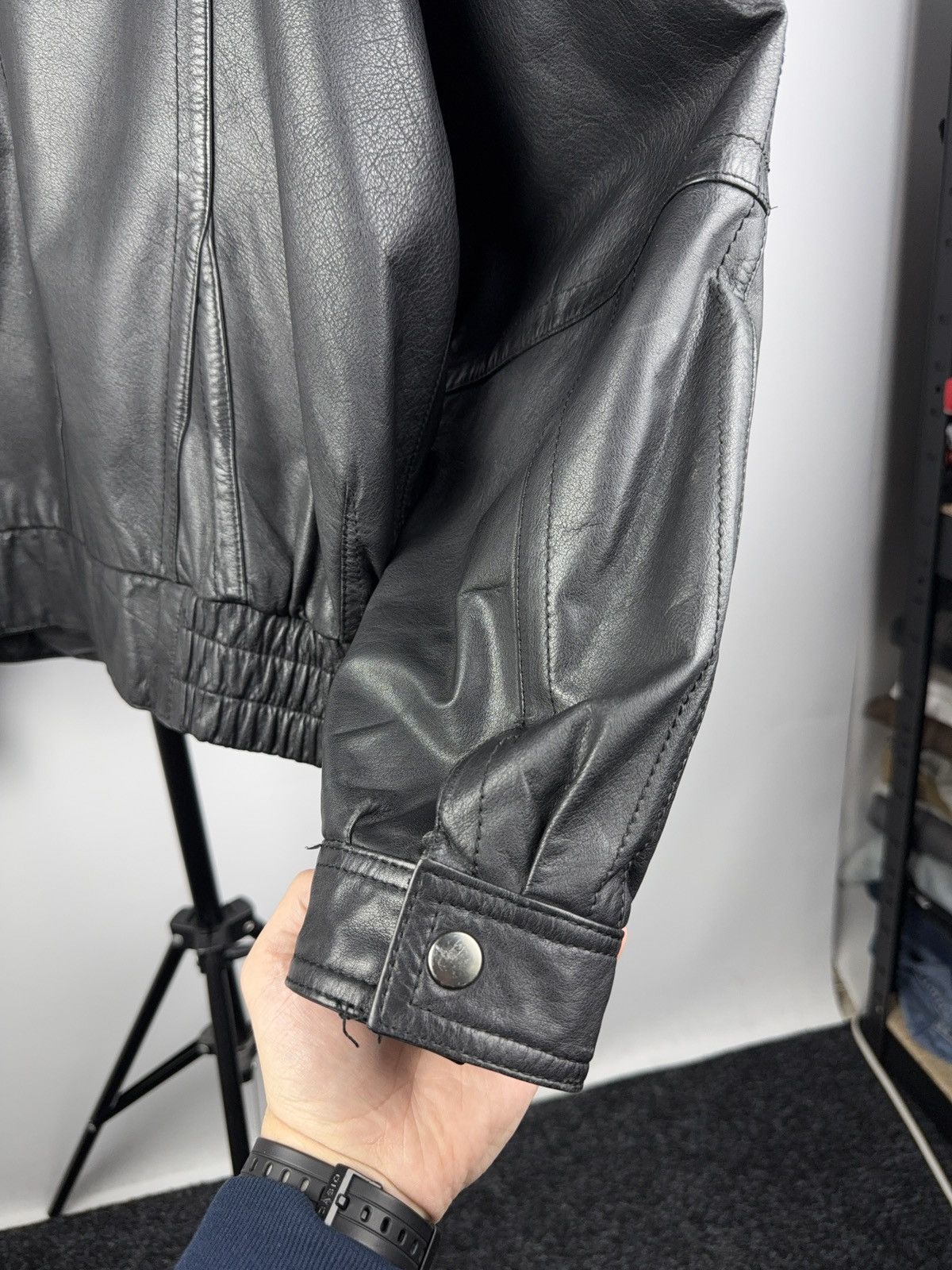 Vintage Vintage Leather Jacket Genuine Leahter bomber Moto Oldmoney Size US L / EU 52-54 / 3 - 16 Thumbnail