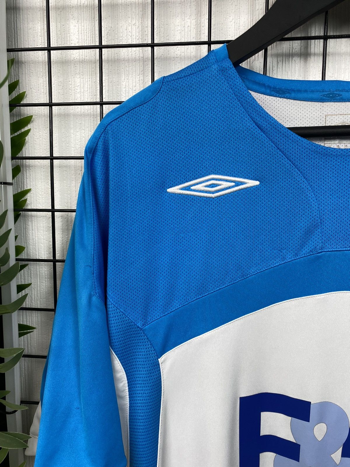 Umbro Rare Birmingham City Umbro jersey 2007 2008 2009 XL size kit Size US XL / EU 56 / 4 - 7 Thumbnail