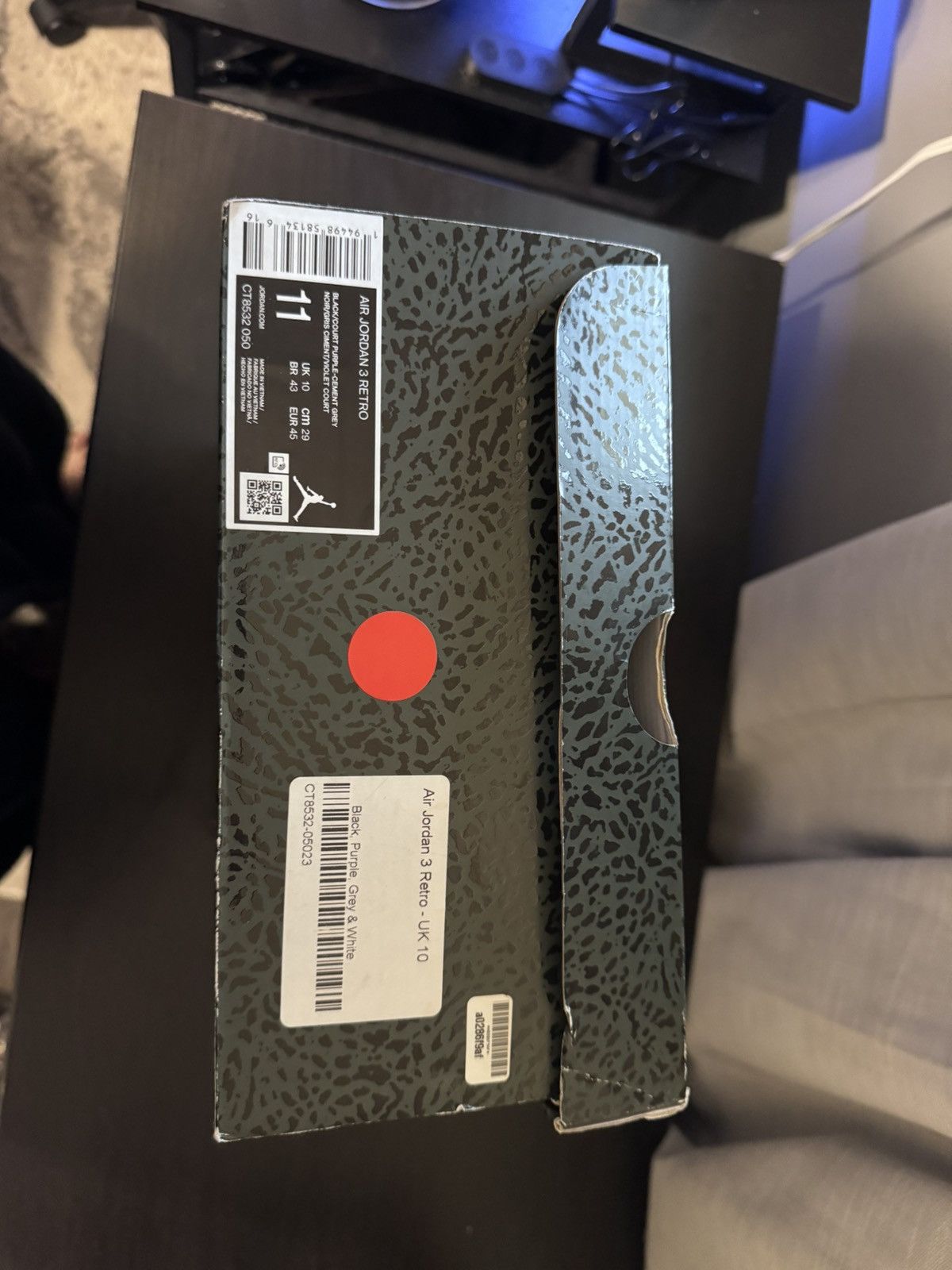 Jordan Brand × Nike Jordan 3 Court Purple Size US 11 / EU 44 - 3 Thumbnail