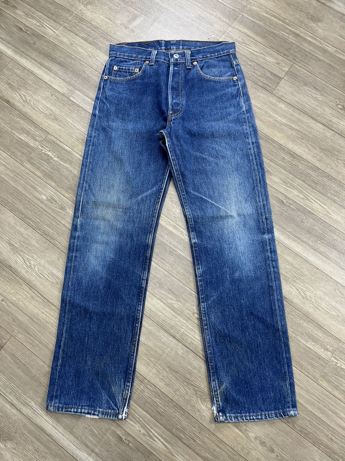 Levi's Vintage Clothing 🇺🇸1990s Vintage Levis 501XX 30x32 Straight Leg Blue Jeans Size US 29 - 1 Thumbnail