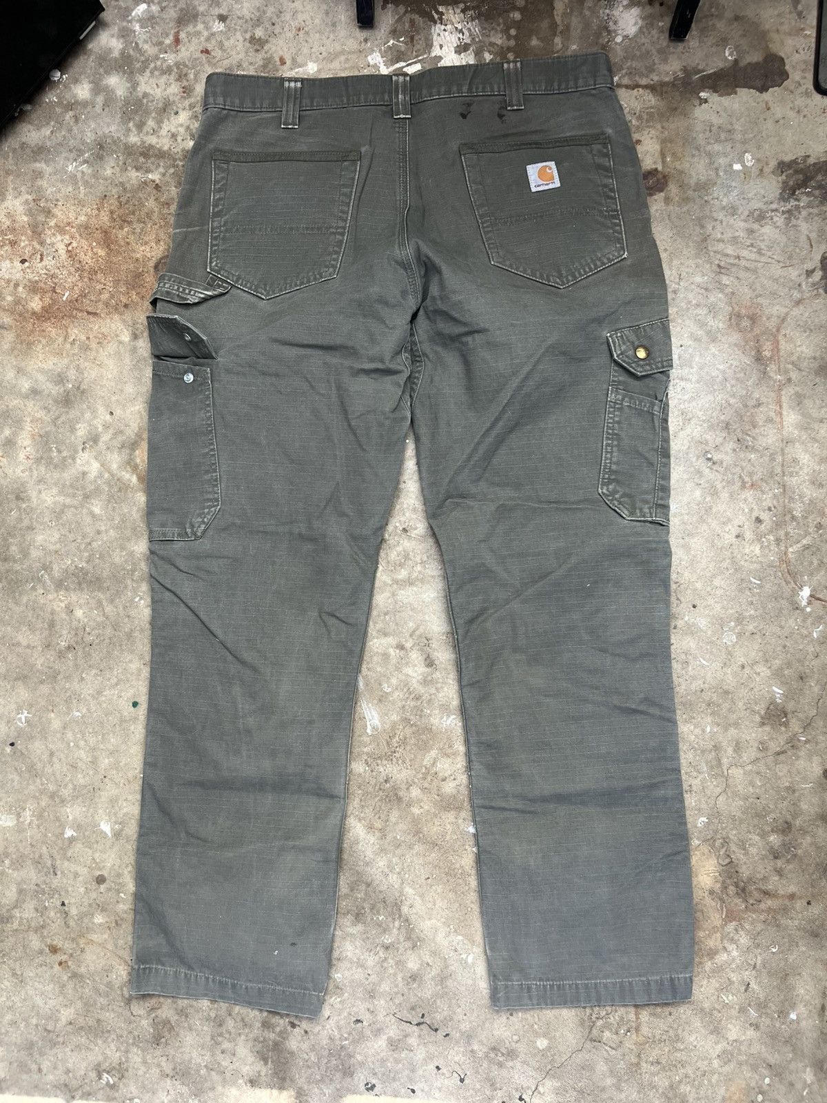 Carhartt × Vintage Carhartt double knee cargo multi pocket pants size 36 Size US 36 / EU 52 - 1 Thumbnail