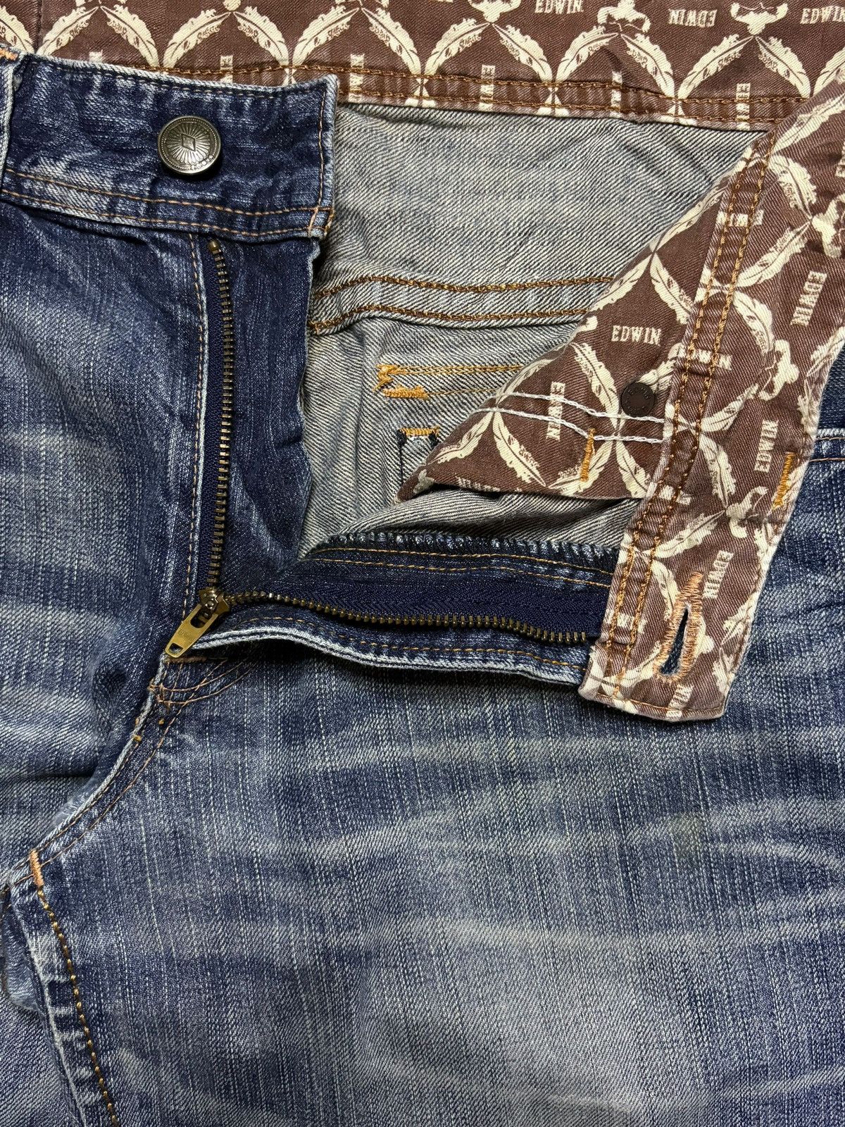Edwin × Japanese Brand Vintage Edwin XV Mud Wash Distressed Ripped Flare Jean Size US 33 - 9 Thumbnail
