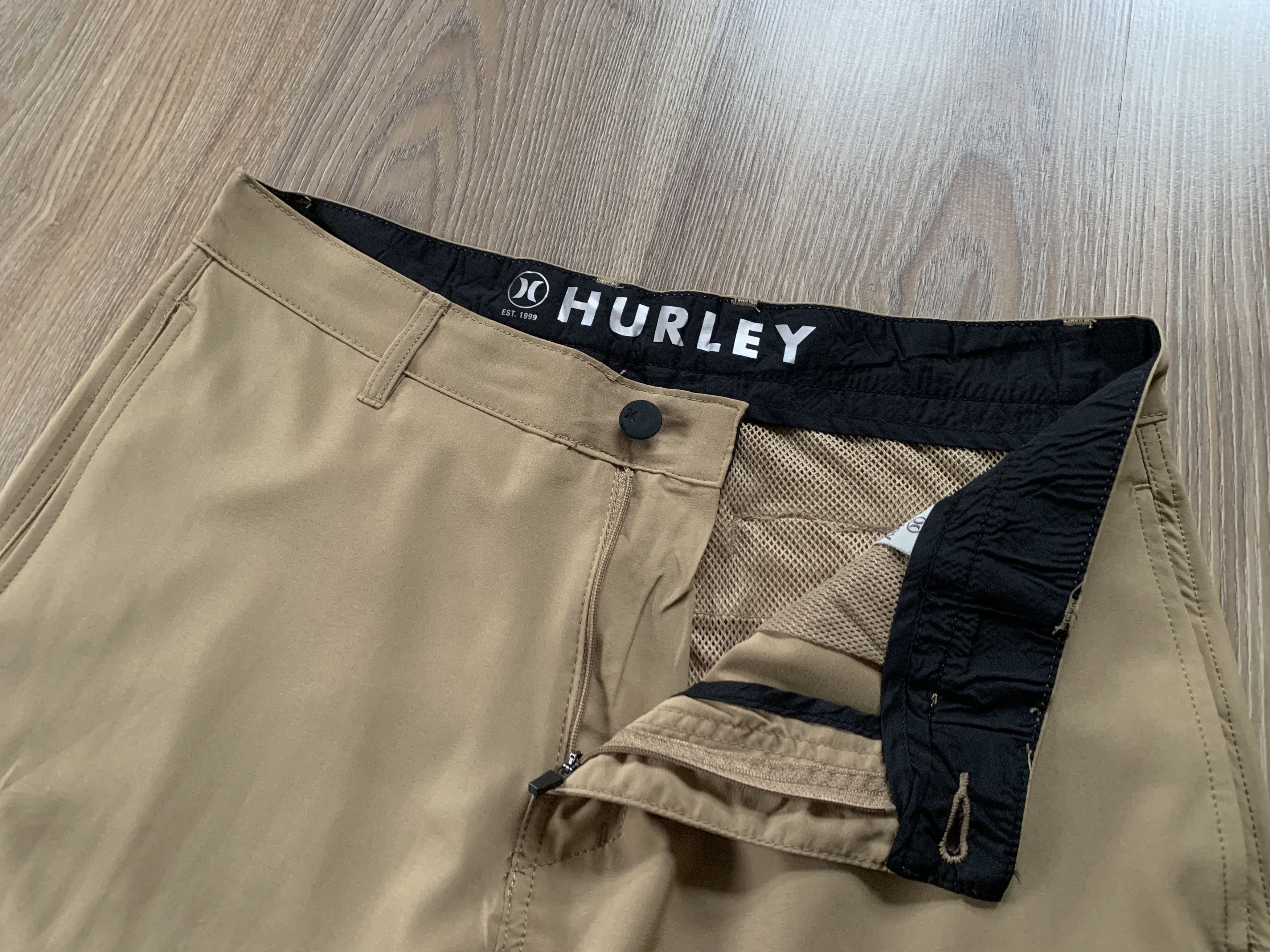 Hurley Hurley Beige Shorts Size US 34 / EU 50 - 5 Thumbnail