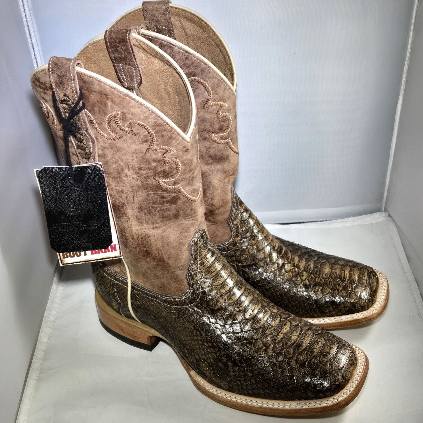 NWT Cody James Brown Leather Boots NWT Cody James Brown Leather Boots main image 3