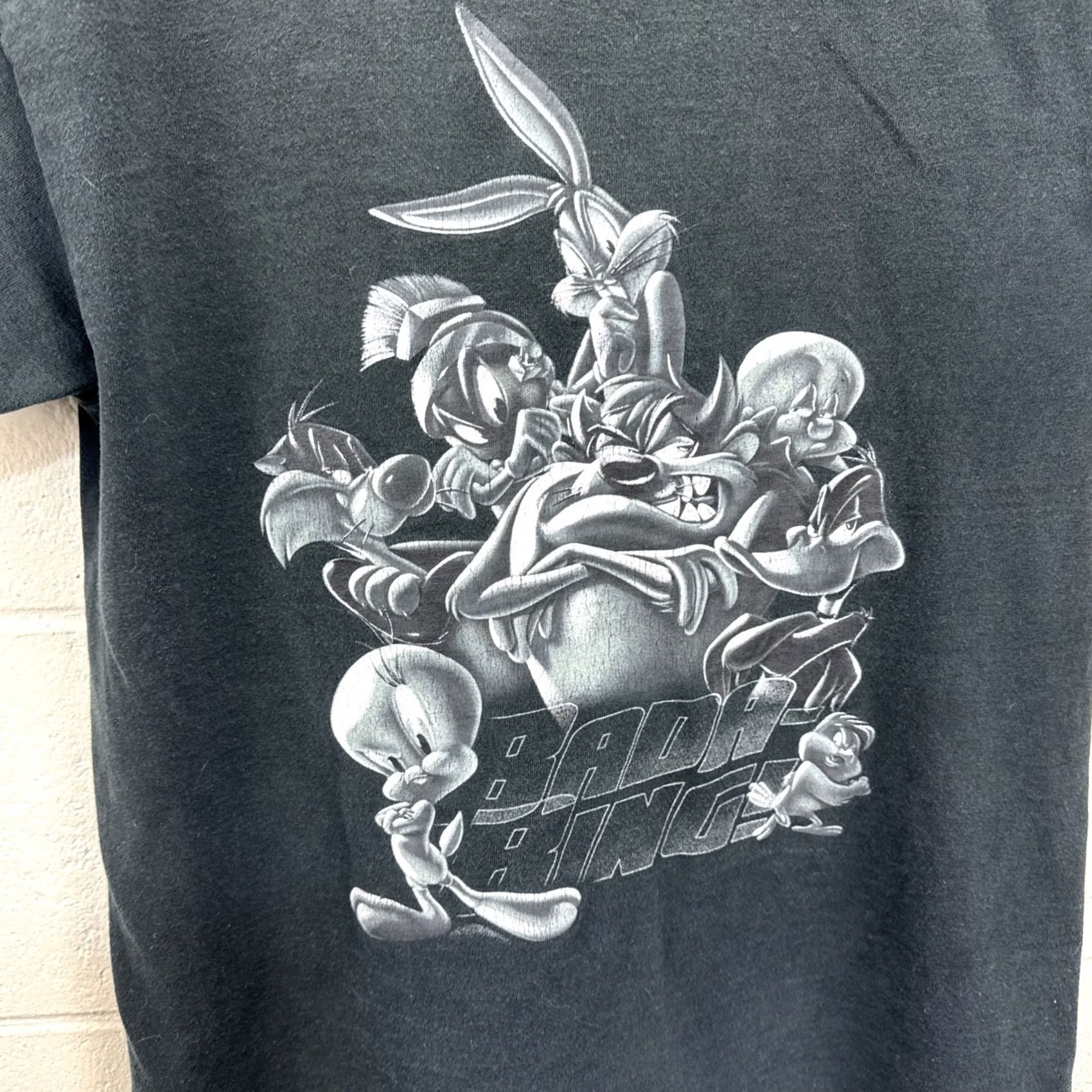 Vintage VINTAGE Sherry’s 90s Looney Tunes T-shirt Mafia Black Medium Shirts Mens Size US M / EU 48-50 / 2 - 2 Thumbnail