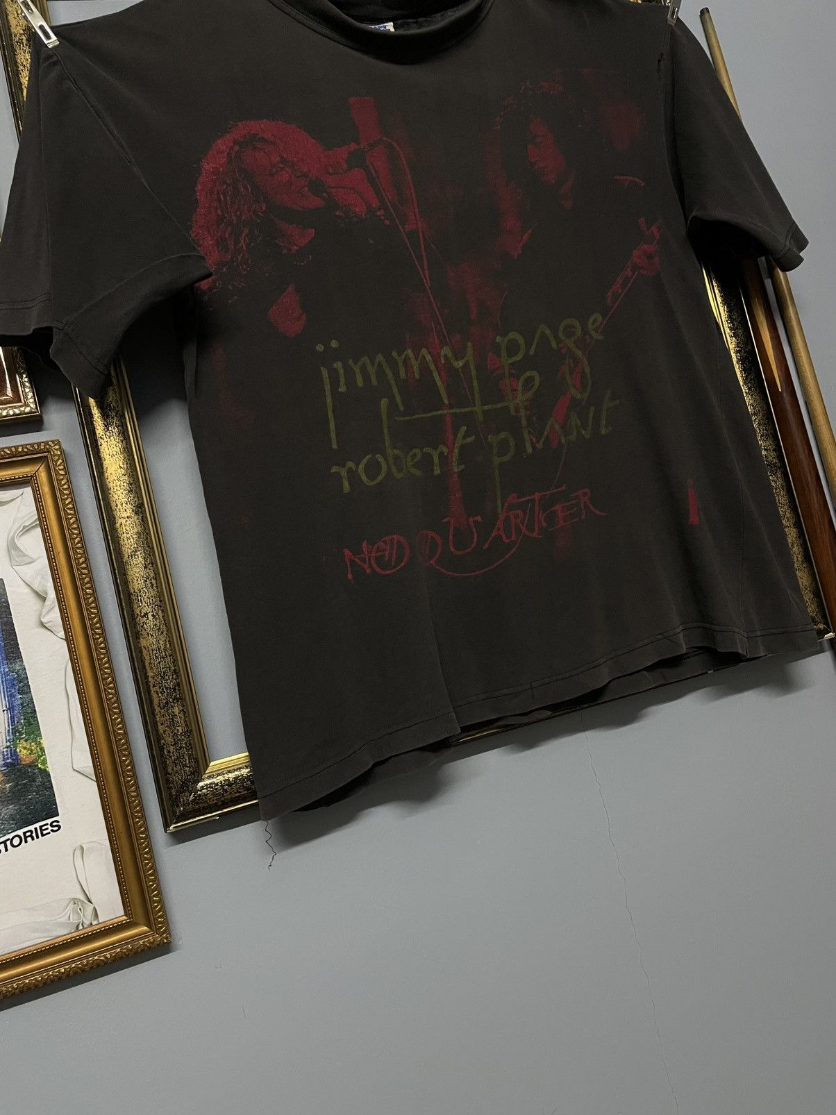 Band Tees Vintage 90s Original Jimmy Page & Robert Plan Sunfaded Tour Size US M / EU 48-50 / 2 - 6 Thumbnail