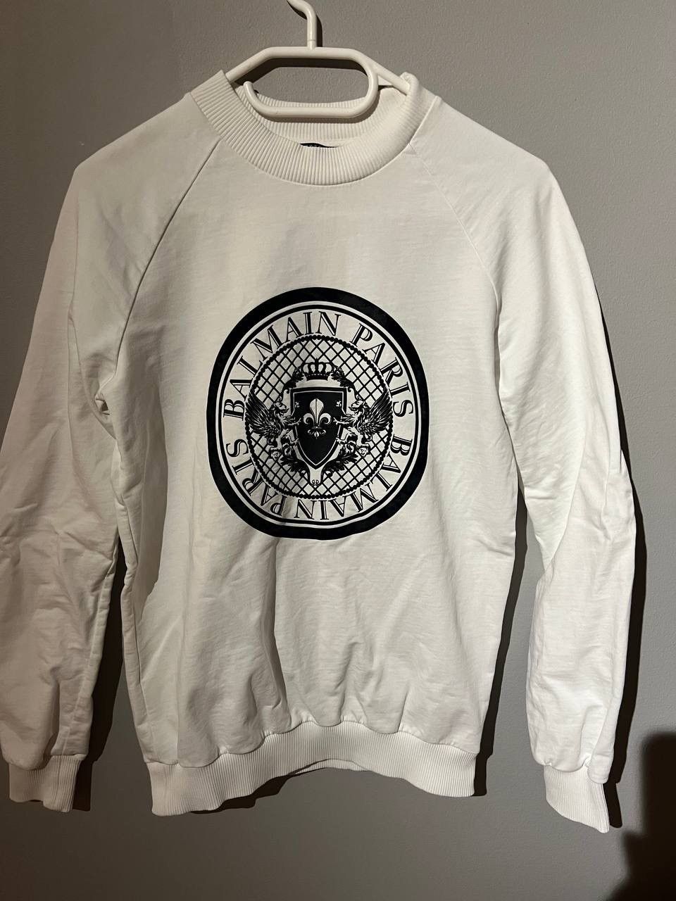 image of Balmain Paris Sweatshirt in White, Women's (Size XS)