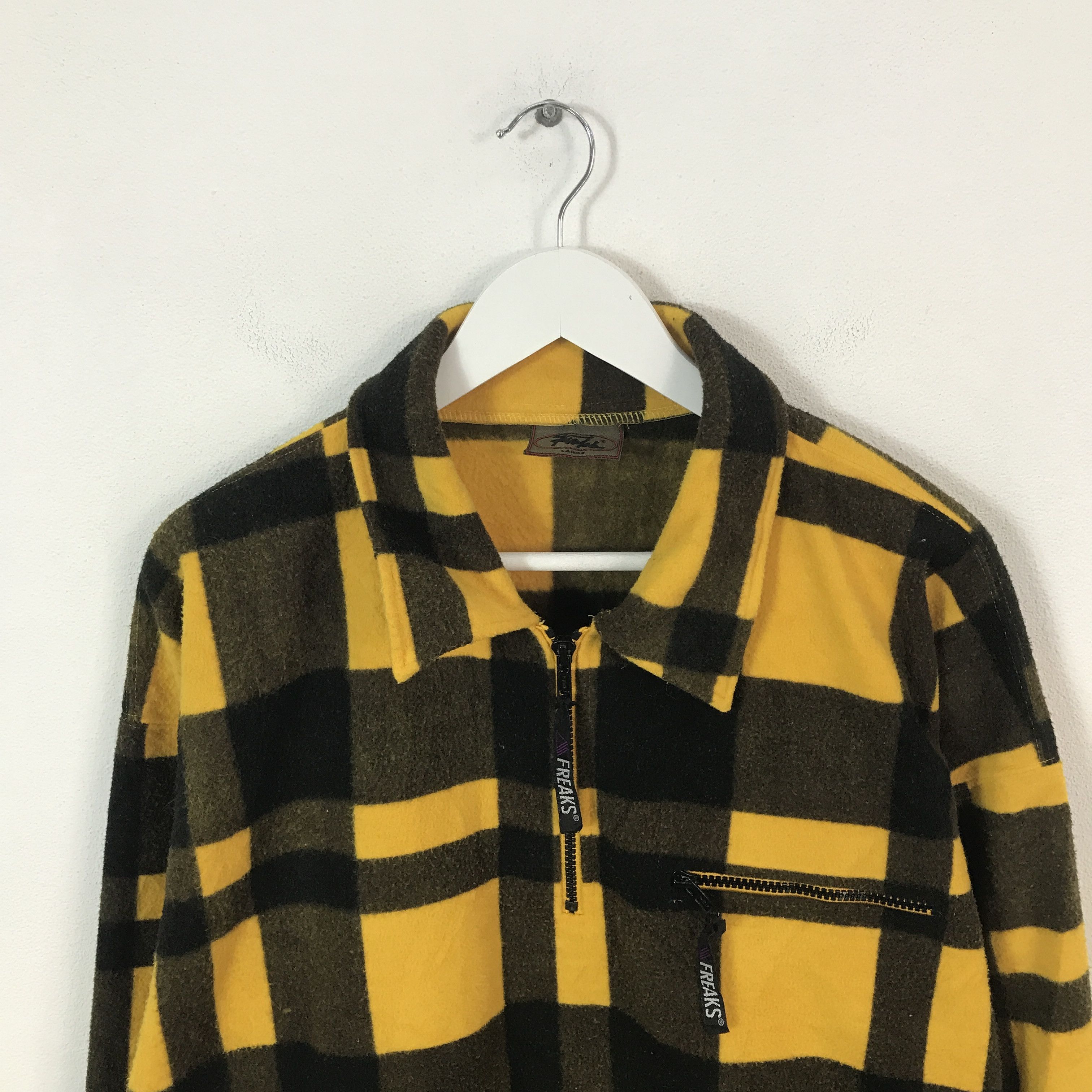 Japanese Brand Vintage Freaks Fleece zipper jacket Size US L / EU 52-54 / 3 - 2 Thumbnail
