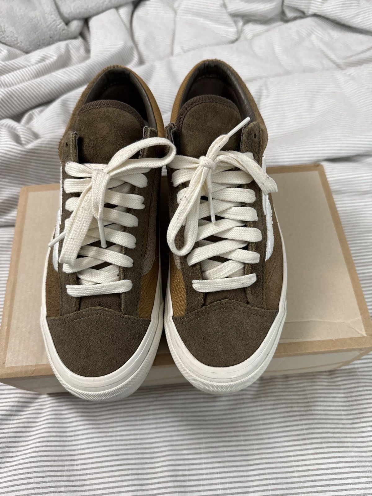 Vans Notre Vans OG Style 36 LX Size US 7.5 / EU 40-41 - 3 Thumbnail