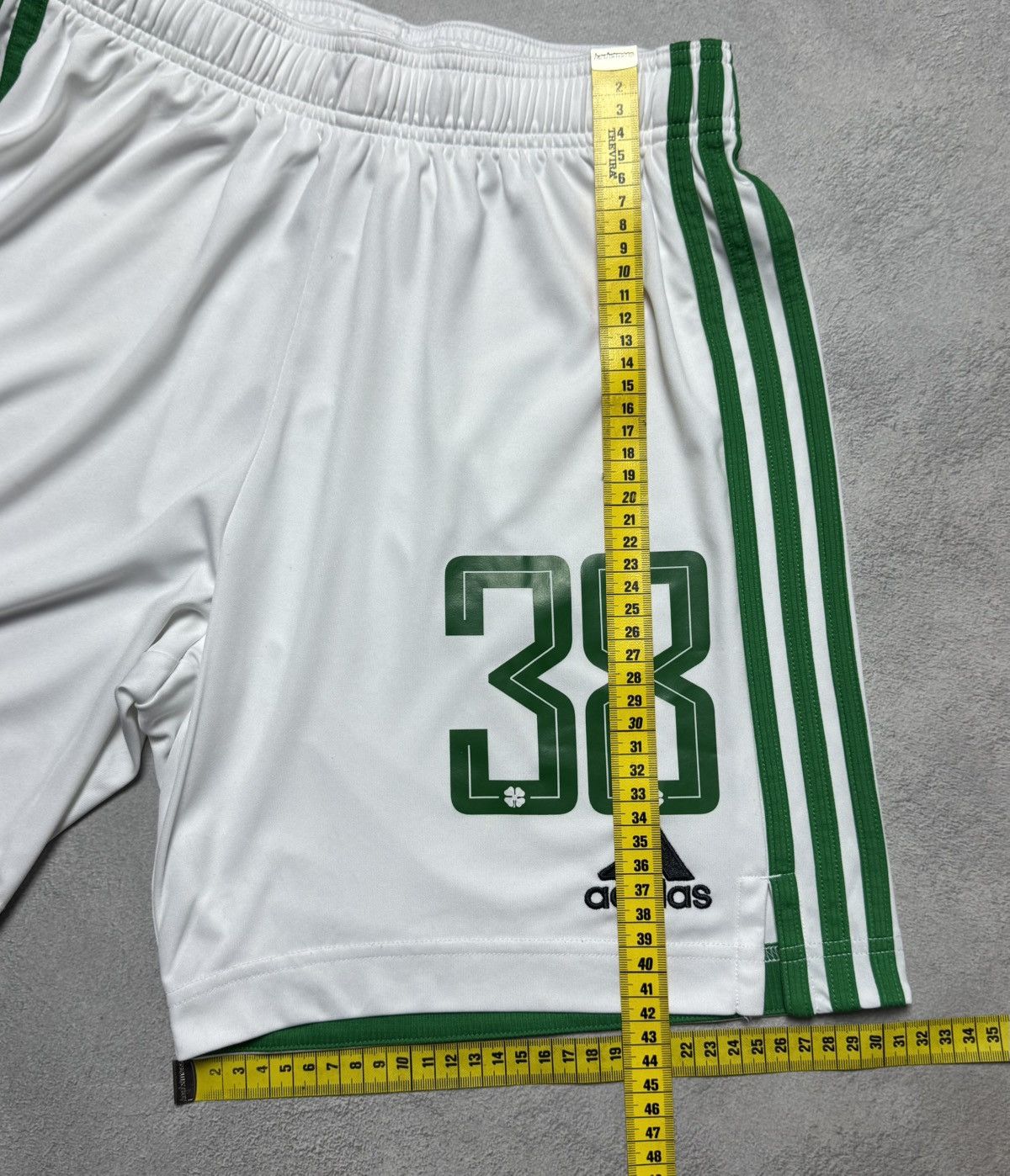 Adidas Celtic 2021 2022 Home Football Soccer Shorts Adidas Size US 32 / EU 48 - 13 Thumbnail