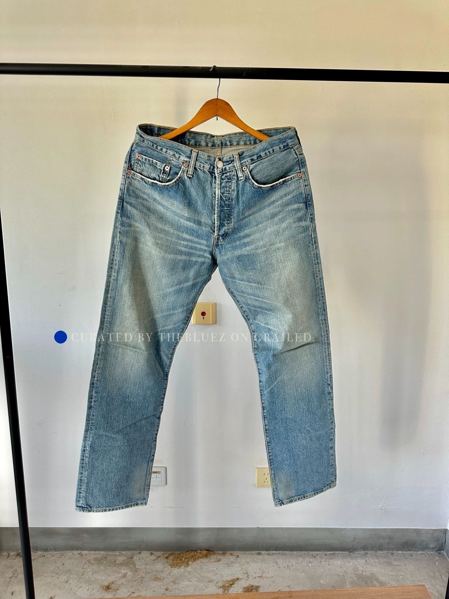 Levi's Classic Blue Denim 501s in Size 32 Size US 32 / EU 48 - 1 Thumbnail