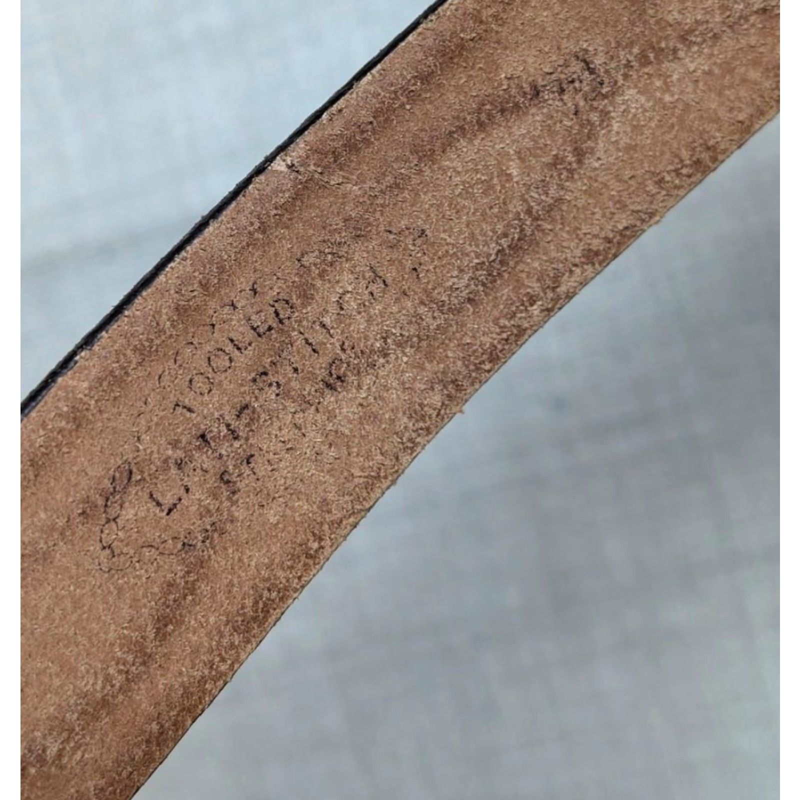 Vintage VINTAGE tooled STICHED western belt 36 brown COWHIDE leather belt Men XS? Size 36 - 4 Thumbnail