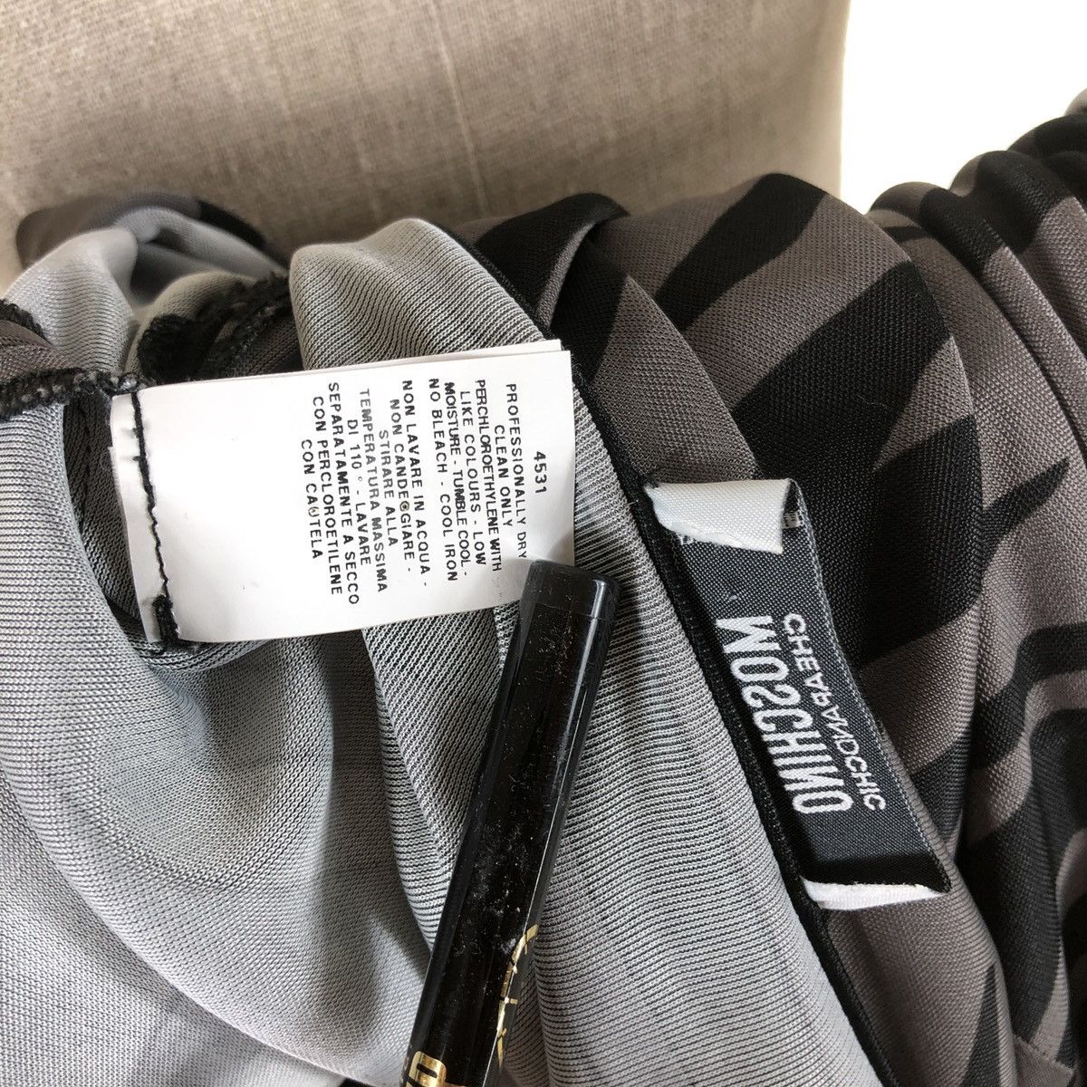Boutique Moschino × Love Moschino × Moschino Zebra Print Striped Cheap and Chic Short Sleeve Black Long Belt Dress Size M / US 6-8 / IT 42-44 - 14 Thumbnail