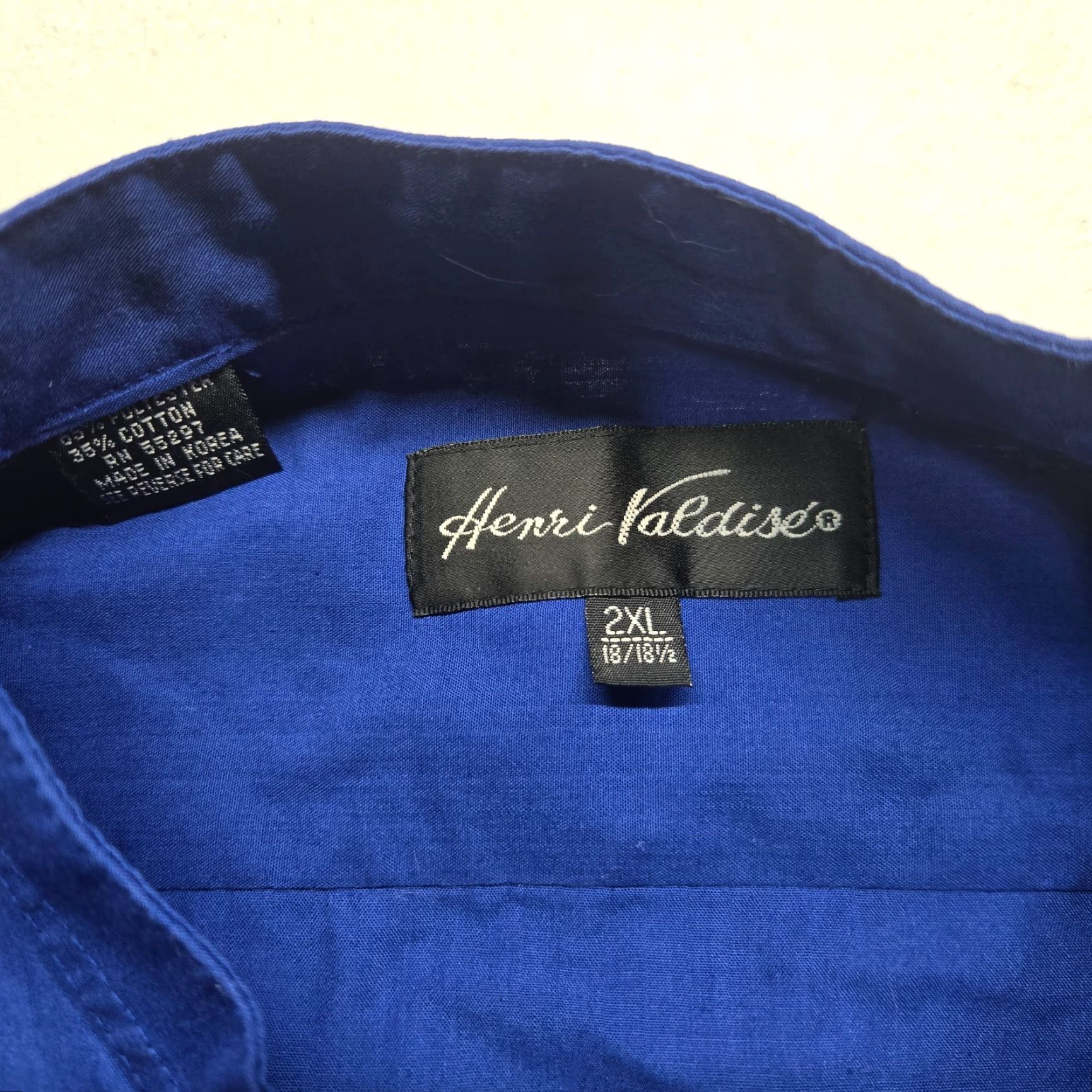 Vintage Henri Valdise Solid Blue Long Sleeve Button Up Shirt Adult Men's 2XL Blue 2XL Shirt Mens 2XL Button-Up Solid Blue Long Sleeve Henri Valdise Size US XXL / EU 58 / 5 - 3 Thumbnail