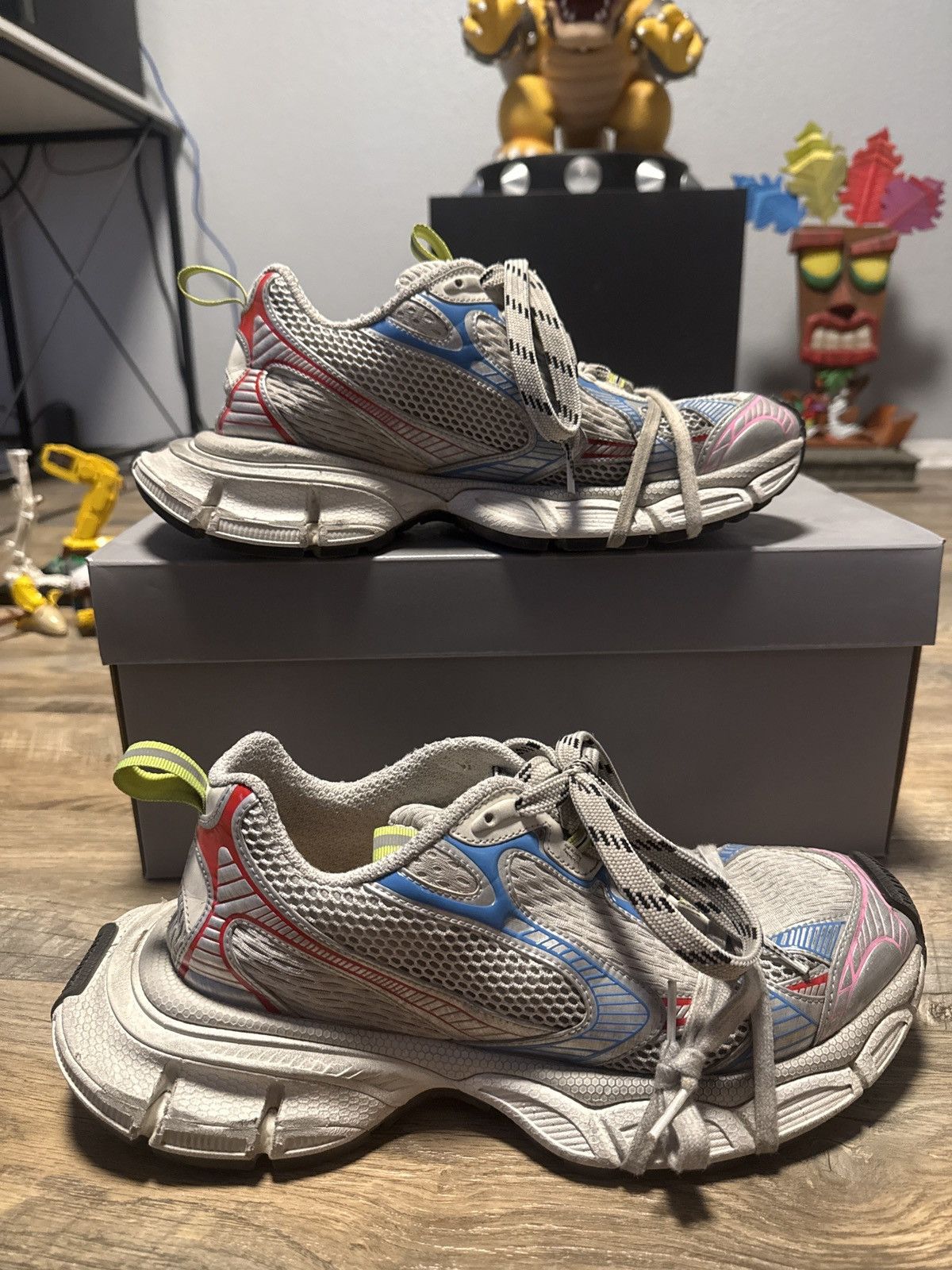 Balenciaga Balenciaga 3xl Multicolor Size 10 Size US 10 / EU 43 - 2 Thumbnail