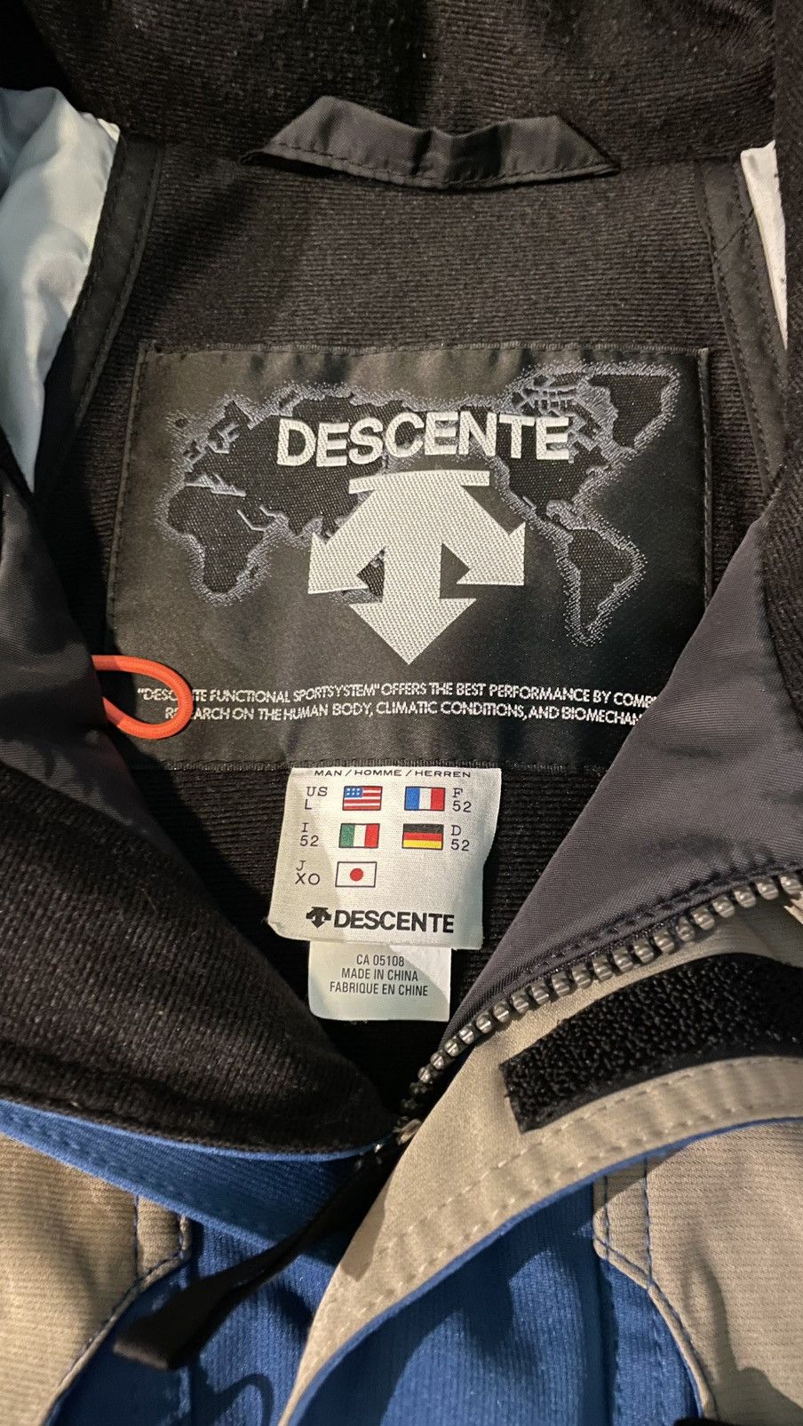 Descente Ski Jacket Size L Blue Insulated Snowboard Winter Coat Size US L / EU 52-54 / 3 - 3 Thumbnail