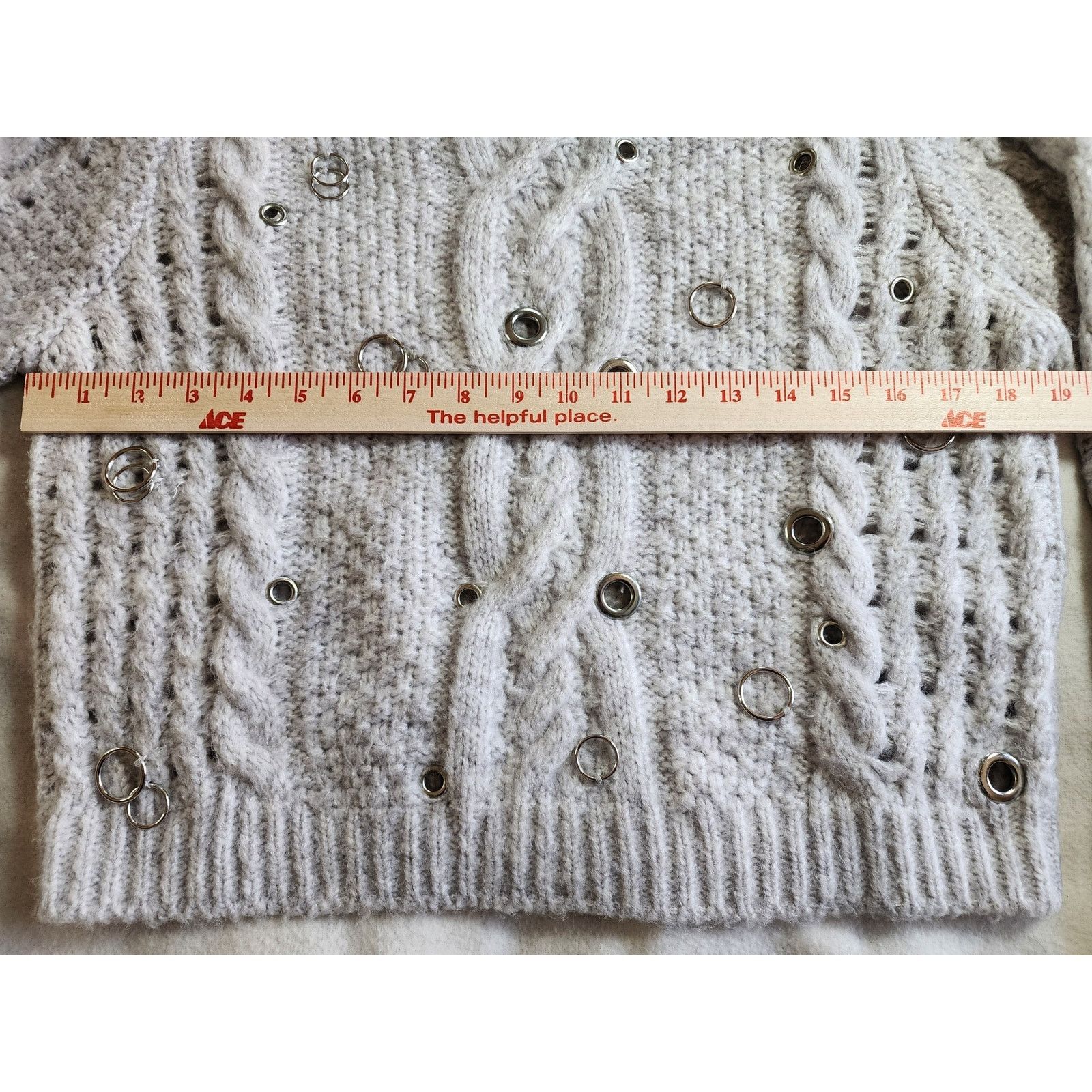 Zara Zara Cable Knit Sweater w/ Metal Accents Size M Gray Crew Size M / US 6-8 / IT 42-44 - 5 Thumbnail