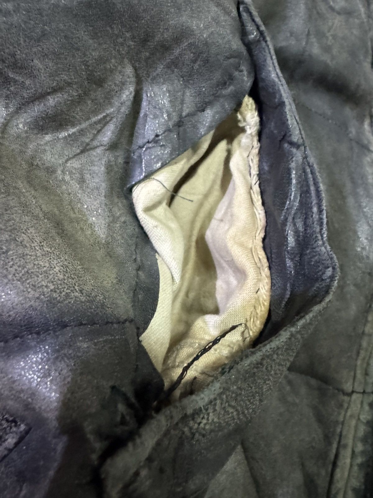 Schott VERY RARE VINTAGE JACKET LEATHER DOWN BY SCHOTT GOOSE DOWN Size US M / EU 48-50 / 2 - 17 Thumbnail