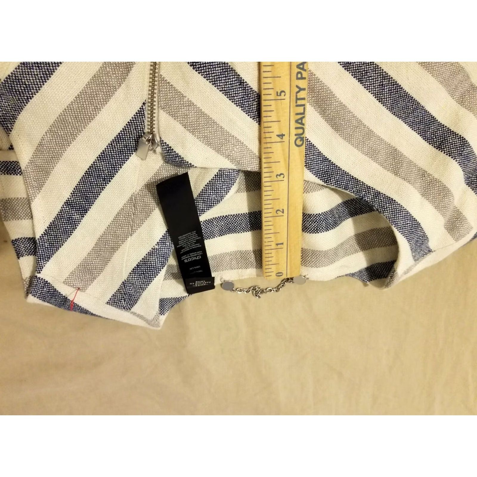 Vintage Chico's Womens Jacket Vest White Blue Linen Sleeveless Size 1 Size XS / US 0-2 / IT 36-38 - 3 Thumbnail