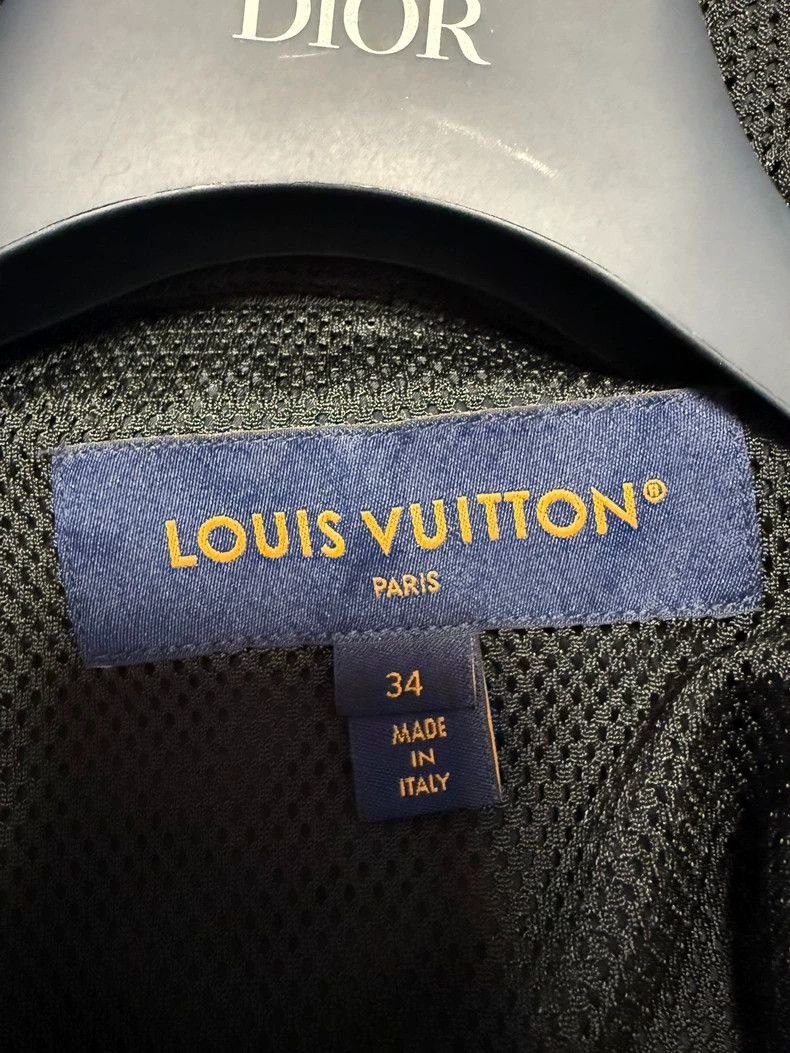 Louis Vuitton Louis Vuitton size 34 24 New Black full print presbyopic as Size US M / EU 48-50 / 2 - 4 Thumbnail